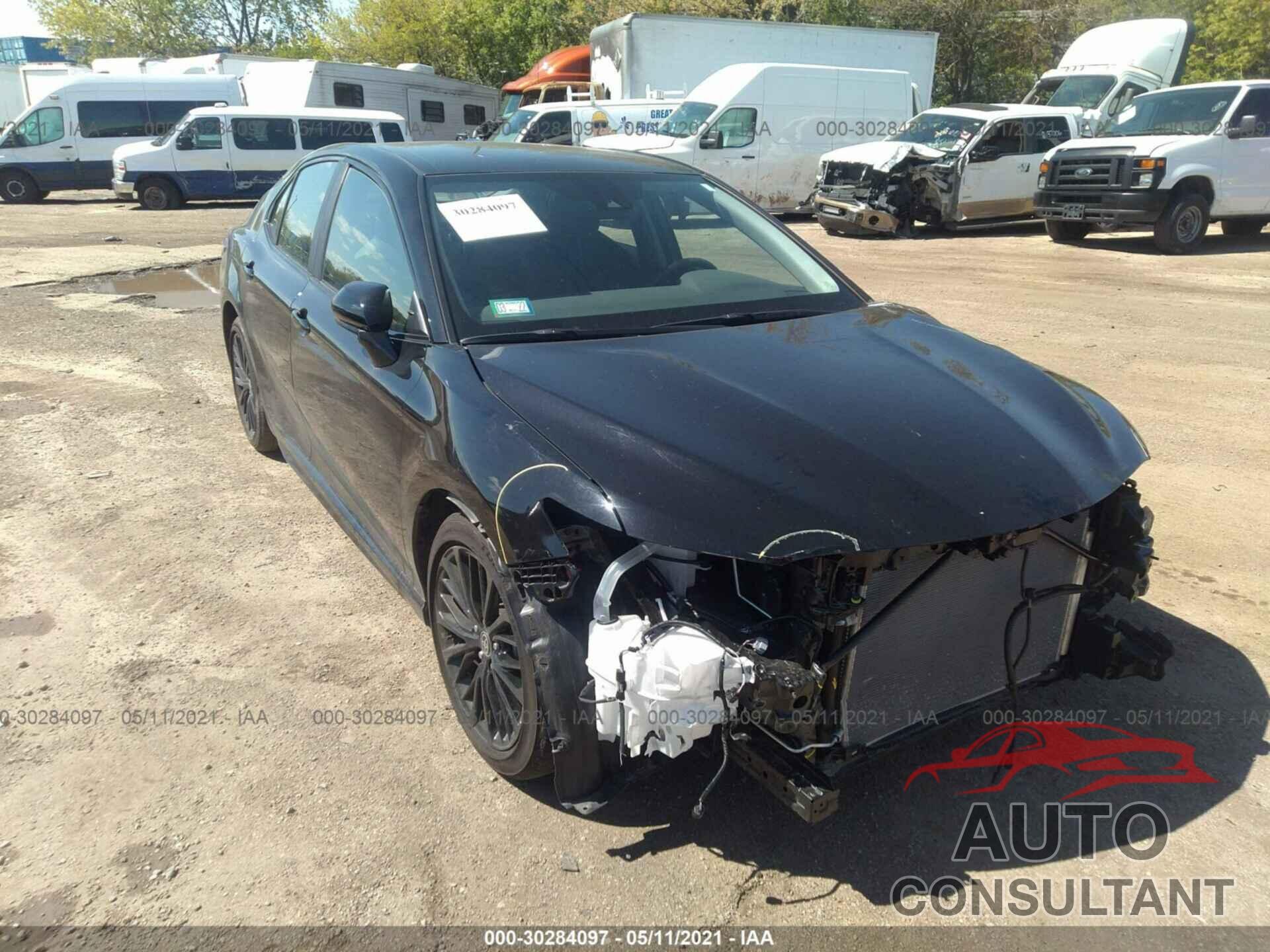 TOYOTA CAMRY 2020 - 4T1G11AK7LU387690