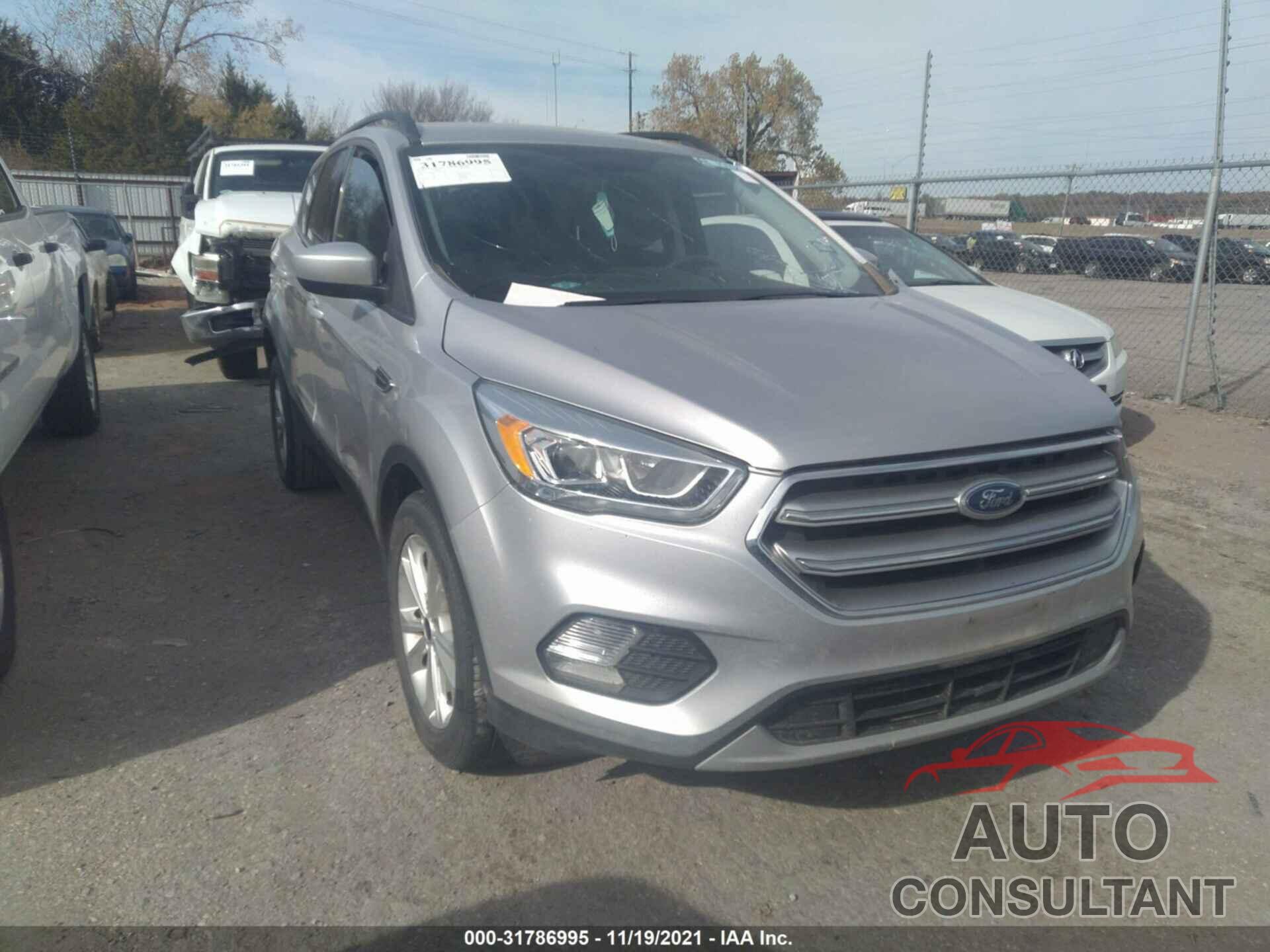 FORD ESCAPE 2017 - 1FMCU0GD3HUA93400