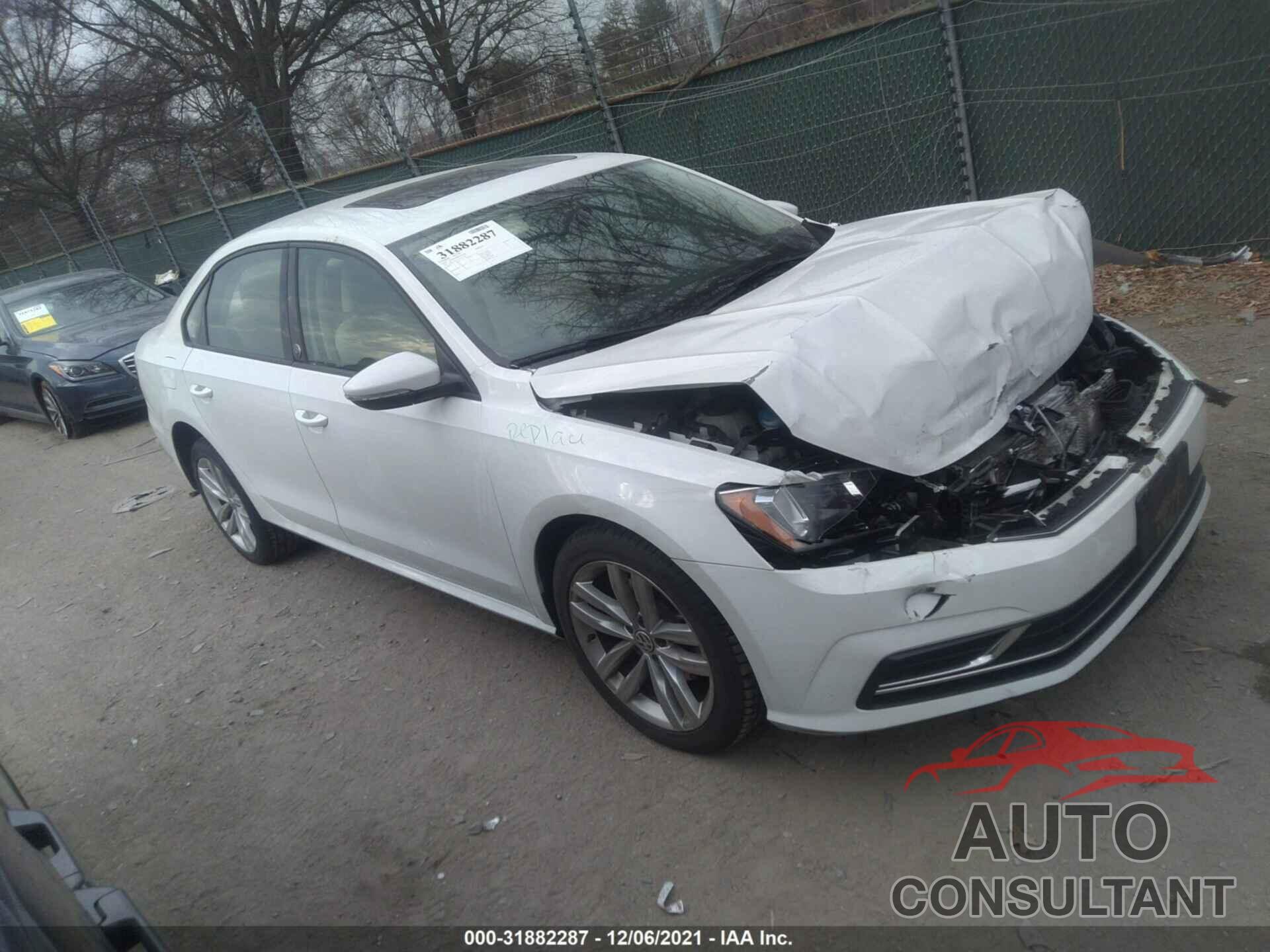 VOLKSWAGEN PASSAT 2019 - 1VWLA7A3XKC013509