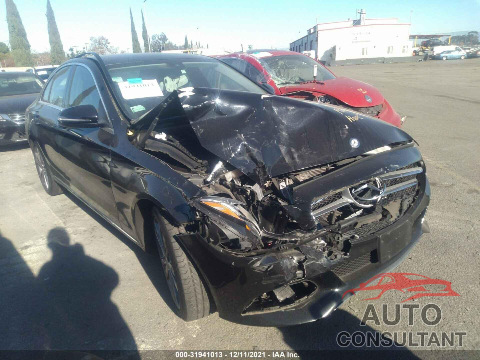MERCEDES-BENZ C-CLASS 2017 - 55SWF4JB8HU215461