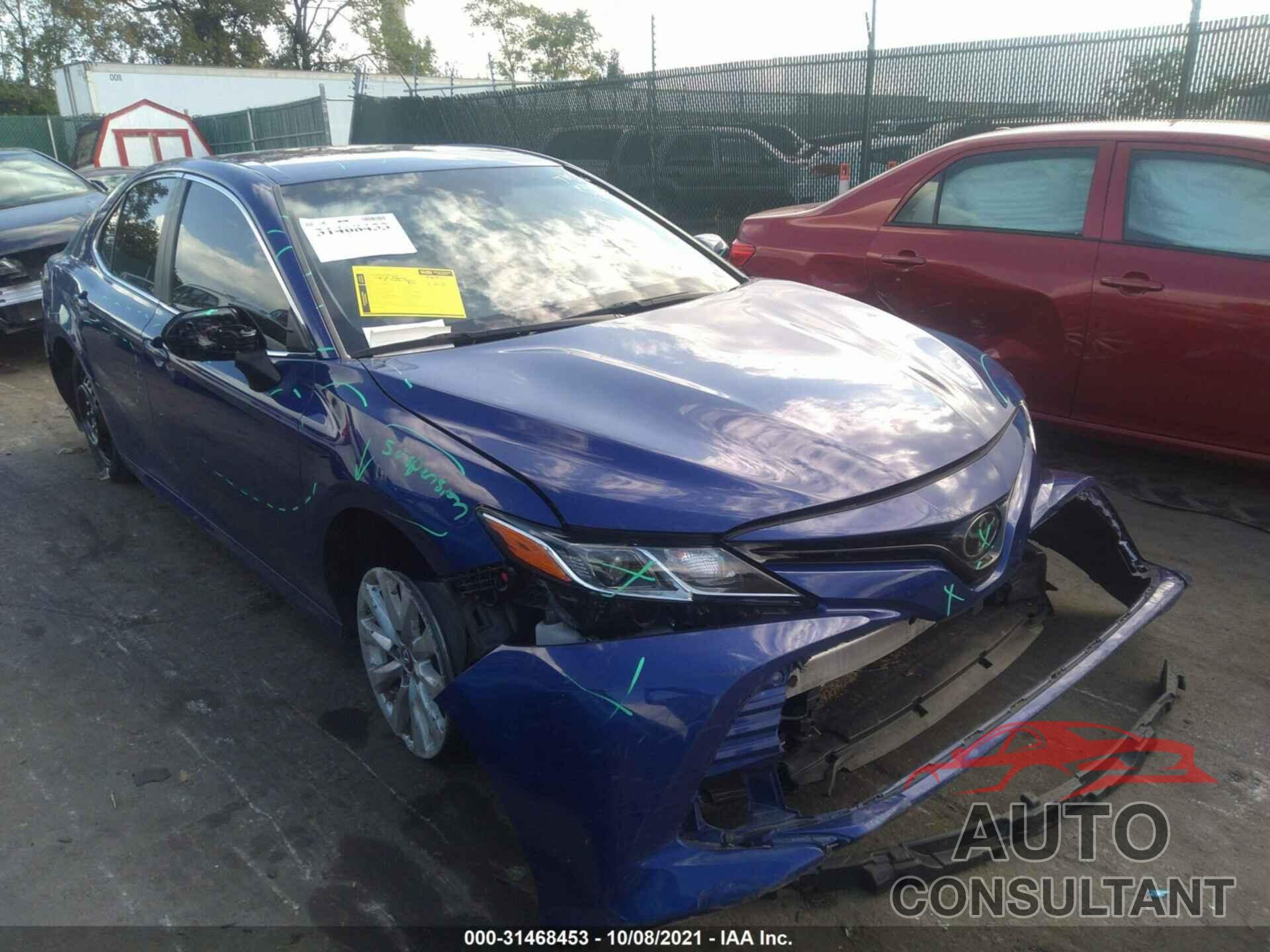 TOYOTA CAMRY 2018 - 4T1B11HK3JU540885