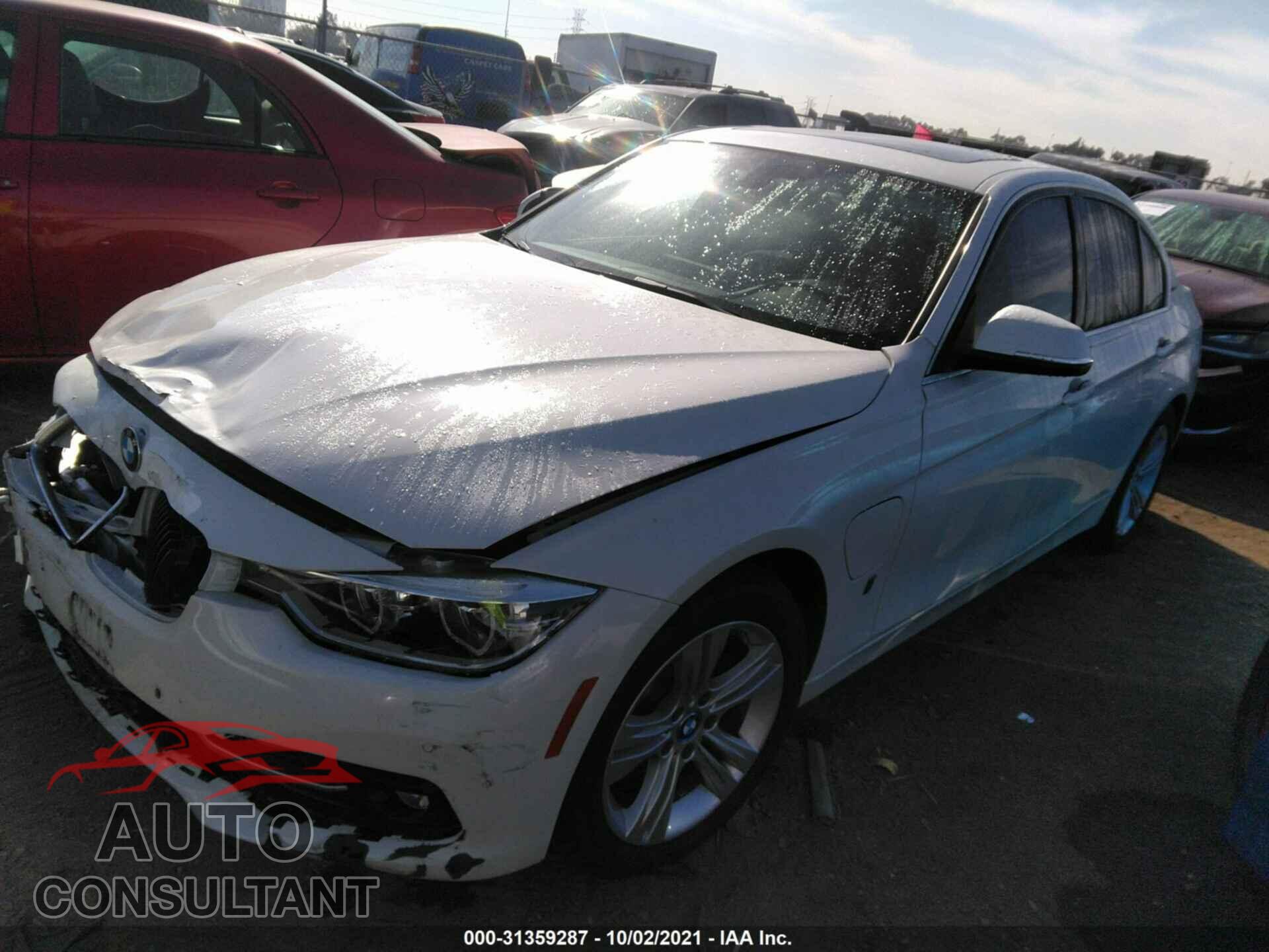 BMW 3 SERIES 2017 - WBA8E1C53HK480355