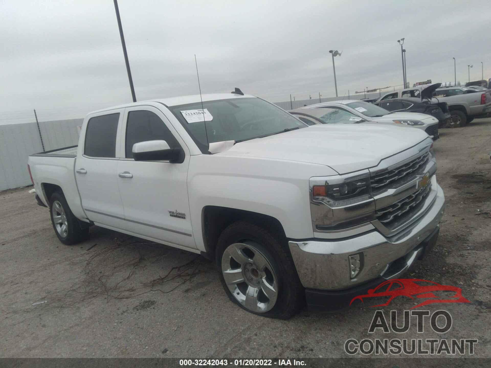CHEVROLET SILVERADO 1500 2018 - 3GCPCSEC3JG160181