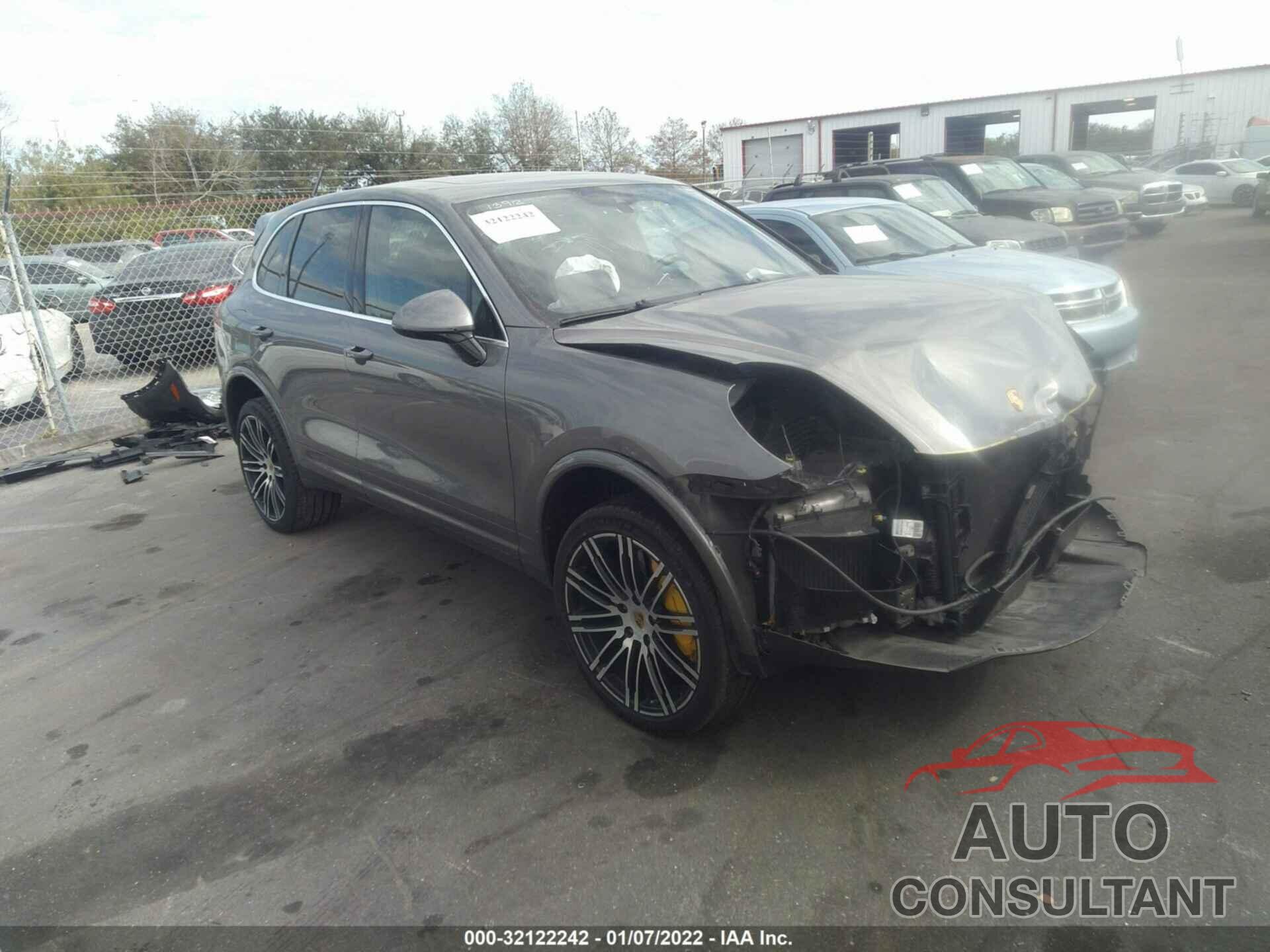 PORSCHE CAYENNE 2016 - WP1AC2A27GLA85191