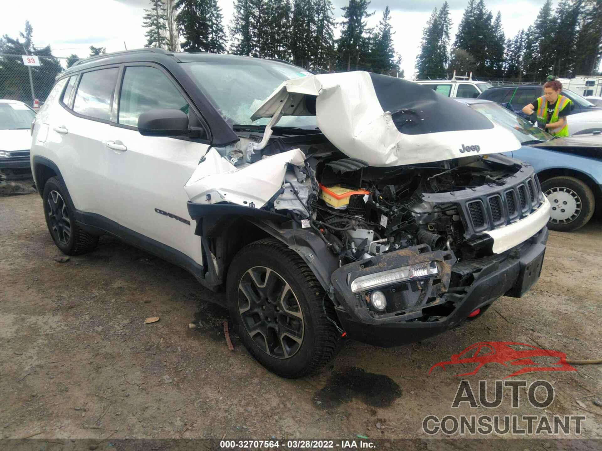 JEEP COMPASS 2019 - 3C4NJDDB8KT780308