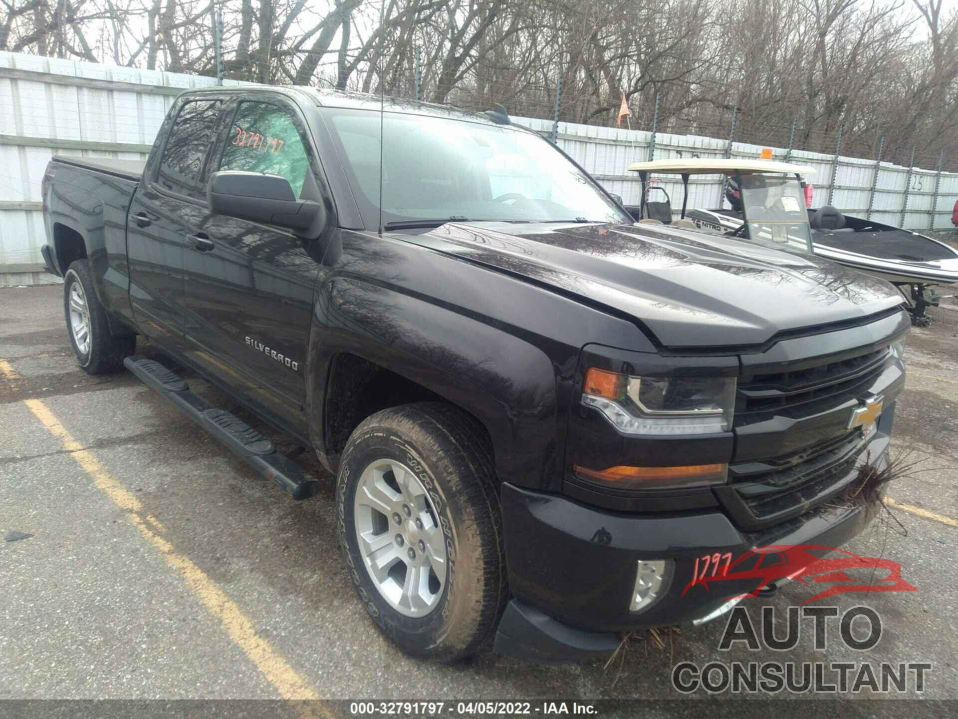 CHEVROLET SILVERADO 1500 2017 - 1GCVKREC1HZ393330