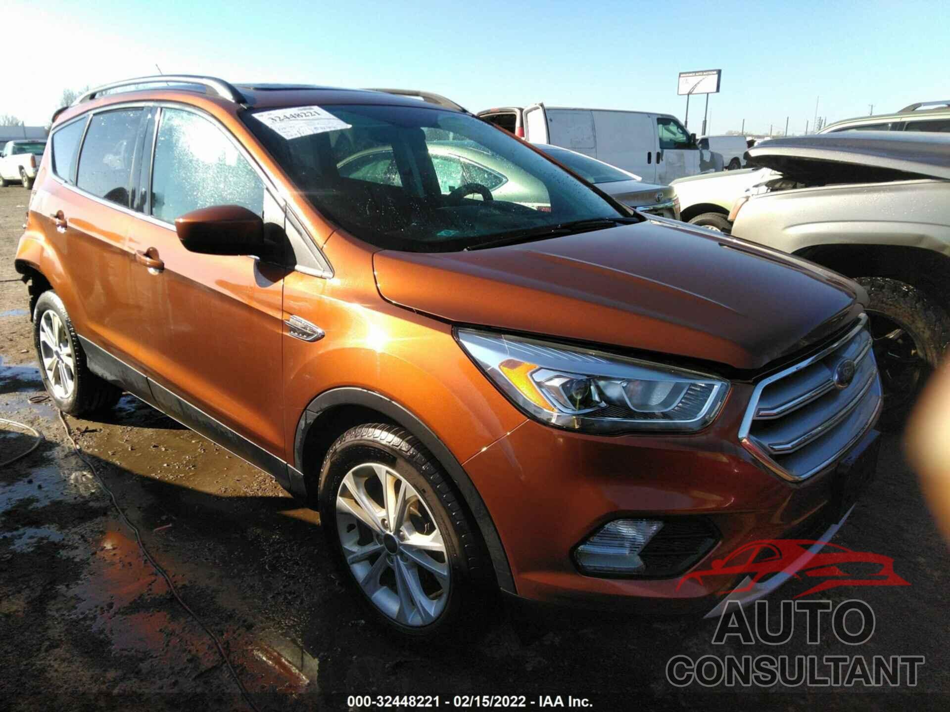 FORD ESCAPE 2017 - 1FMCU9G90HUB72250