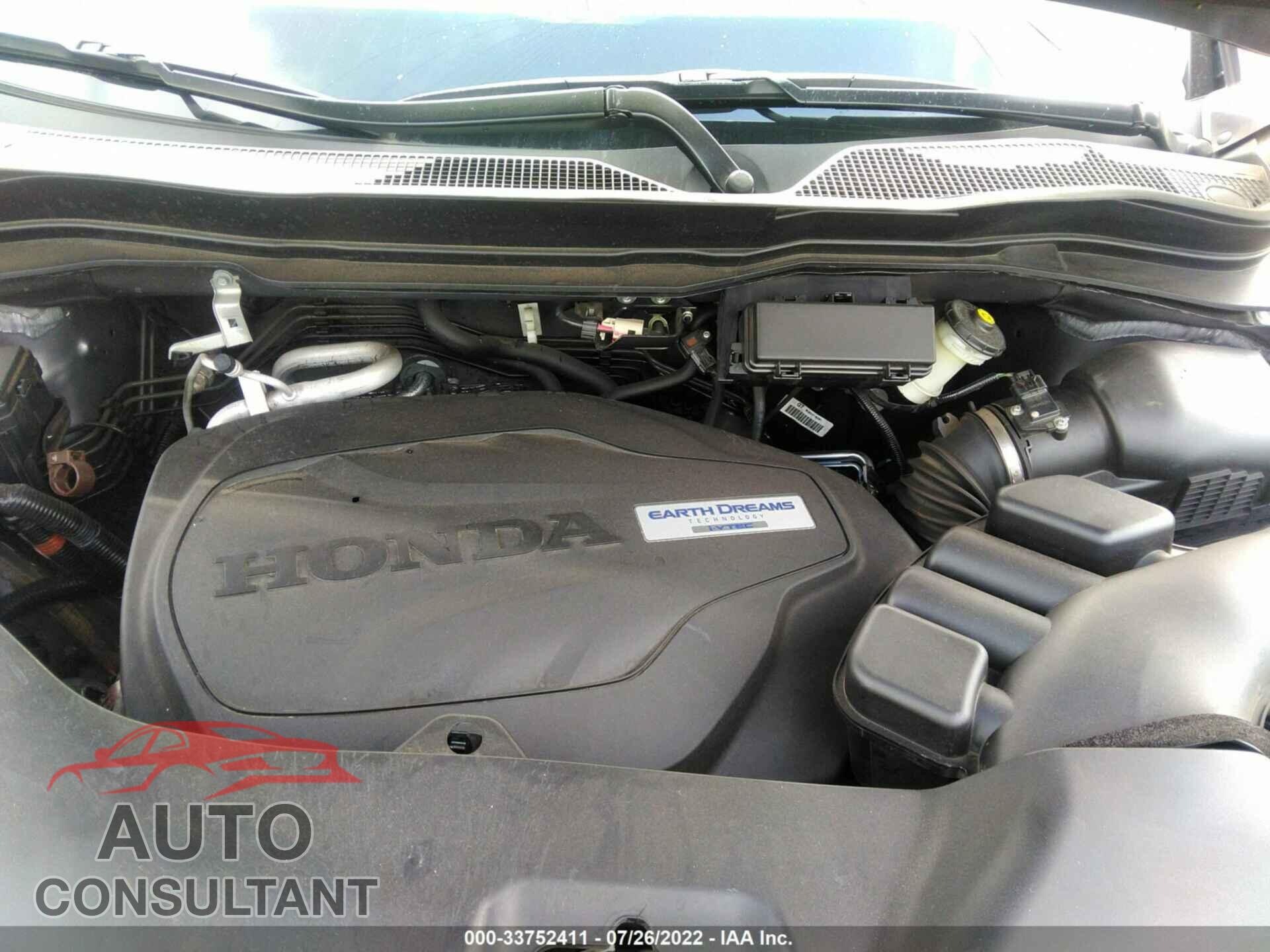 HONDA PILOT 2017 - 5FNYF6H04HB007653