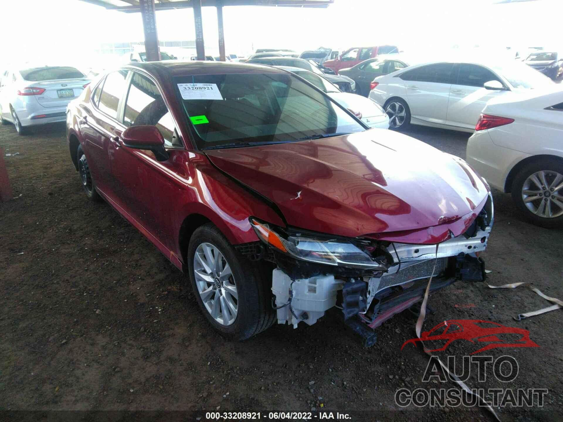 TOYOTA CAMRY 2018 - 4T1B11HK1JU512406