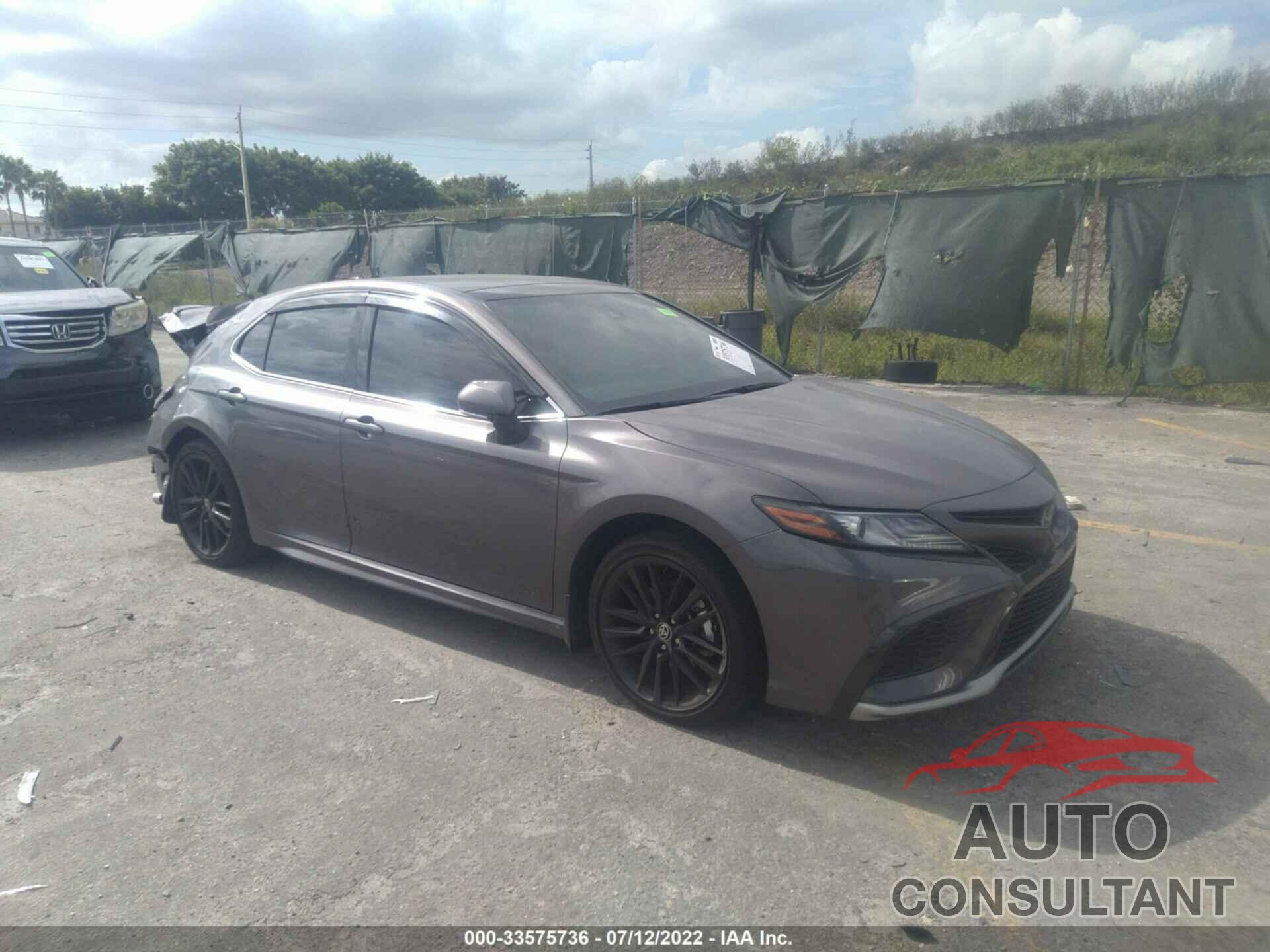 TOYOTA CAMRY 2022 - 4T1K61BK1NU055466