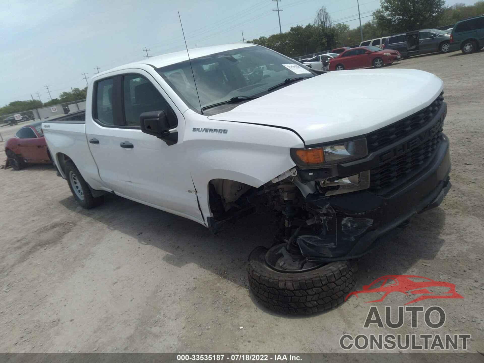 CHEVROLET SILVERADO 1500 2020 - 1GCRYAEF4LZ215965