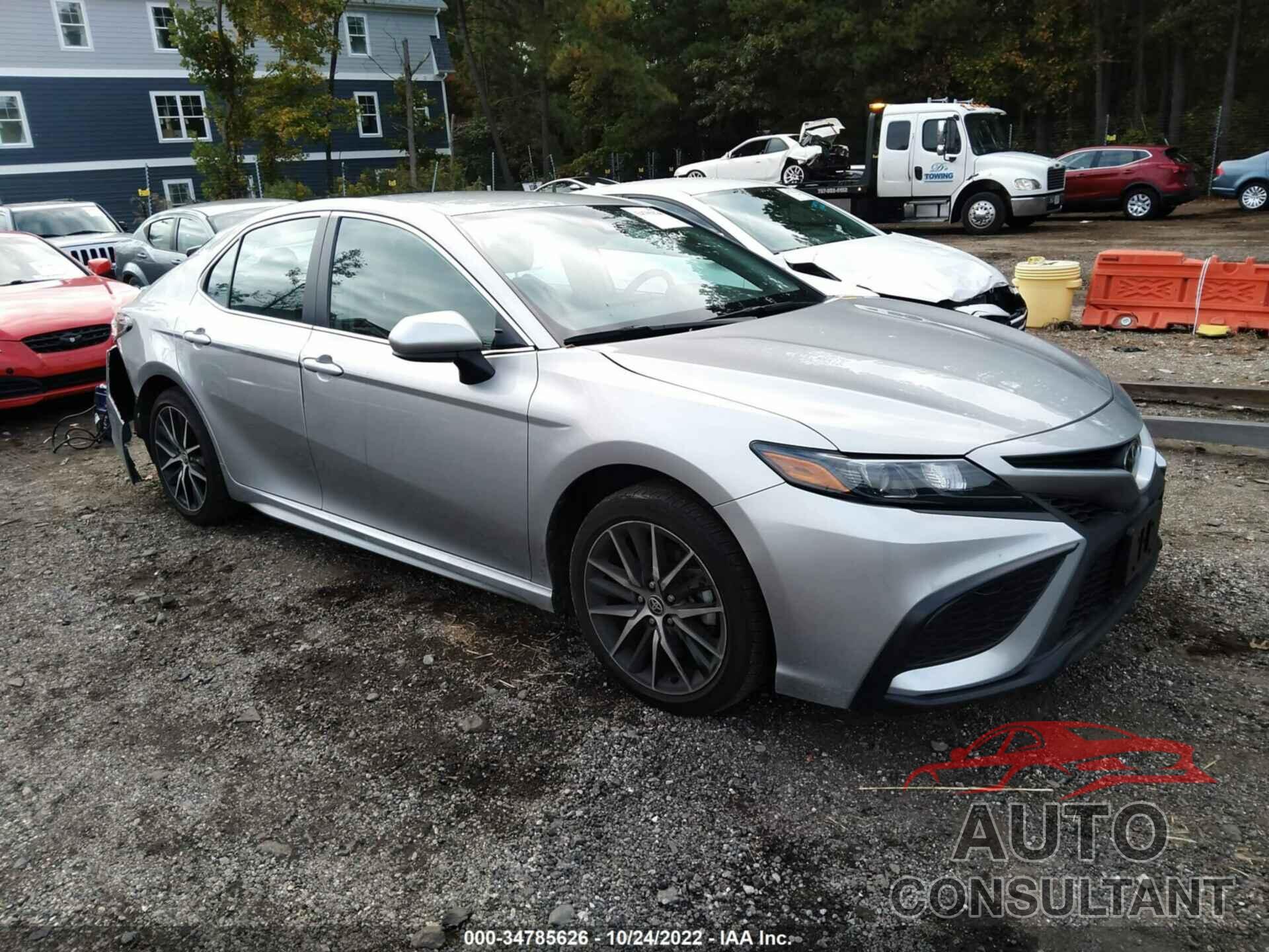 TOYOTA CAMRY 2021 - 4T1G11AK0MU478608