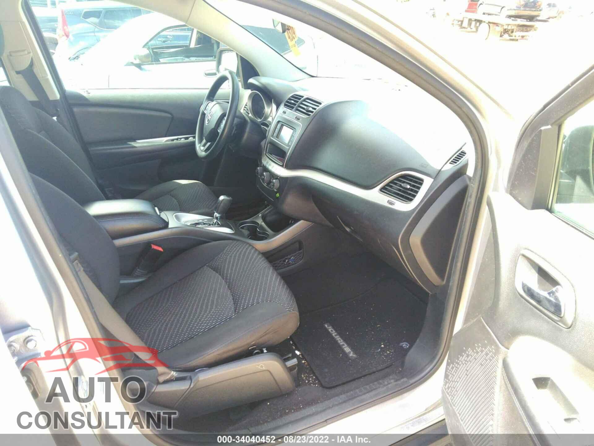 DODGE JOURNEY 2017 - 3C4PDCBG2HT589520
