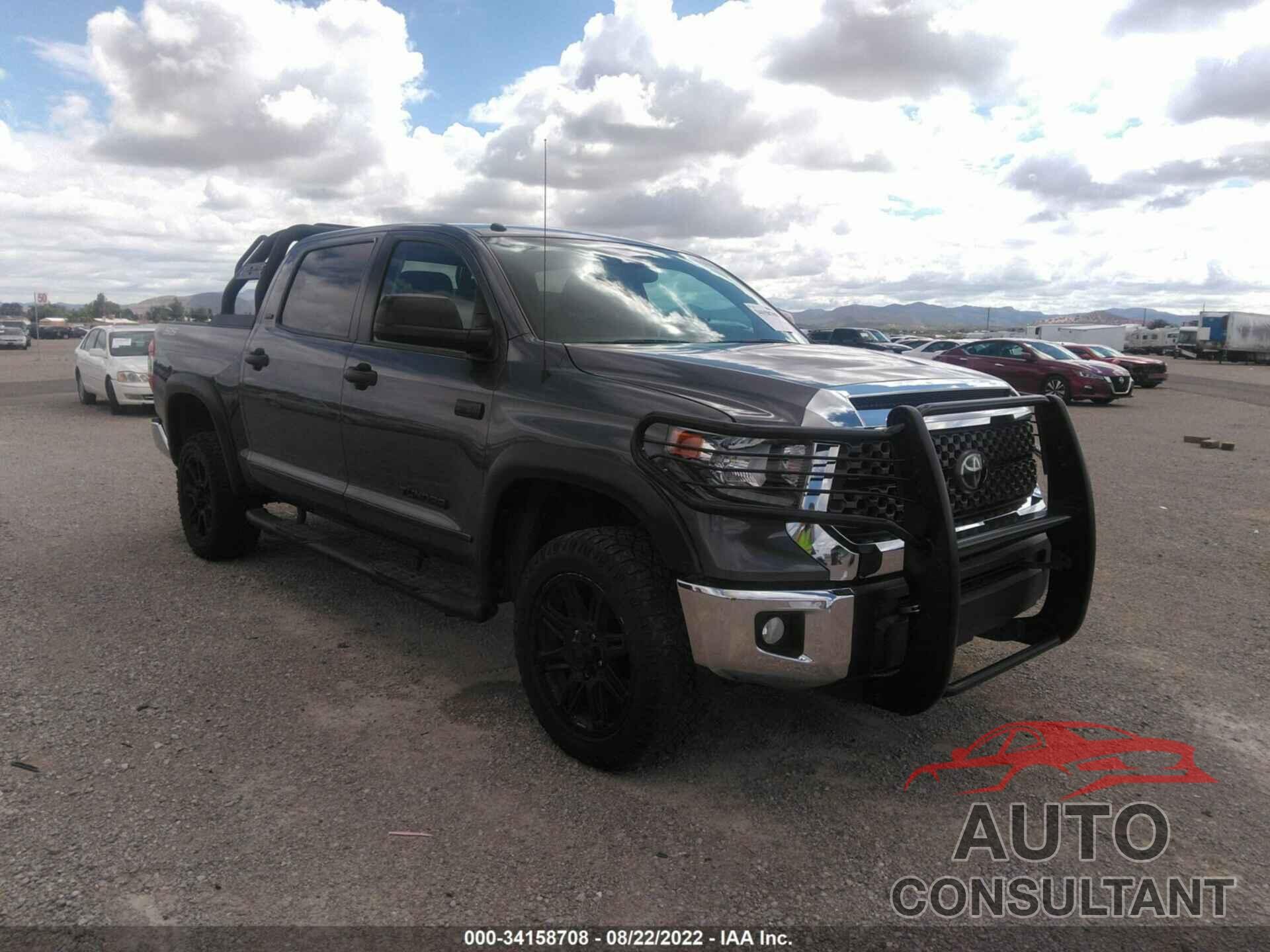 TOYOTA TUNDRA 4WD 2019 - 5TFDW5F10KX852758