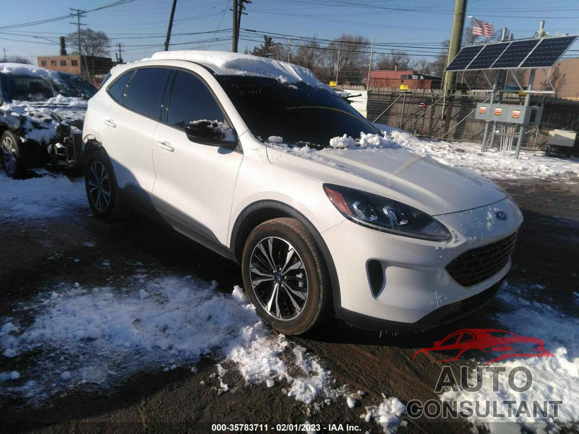 FORD ESCAPE 2022 - 1FMCU9G68NUA14207