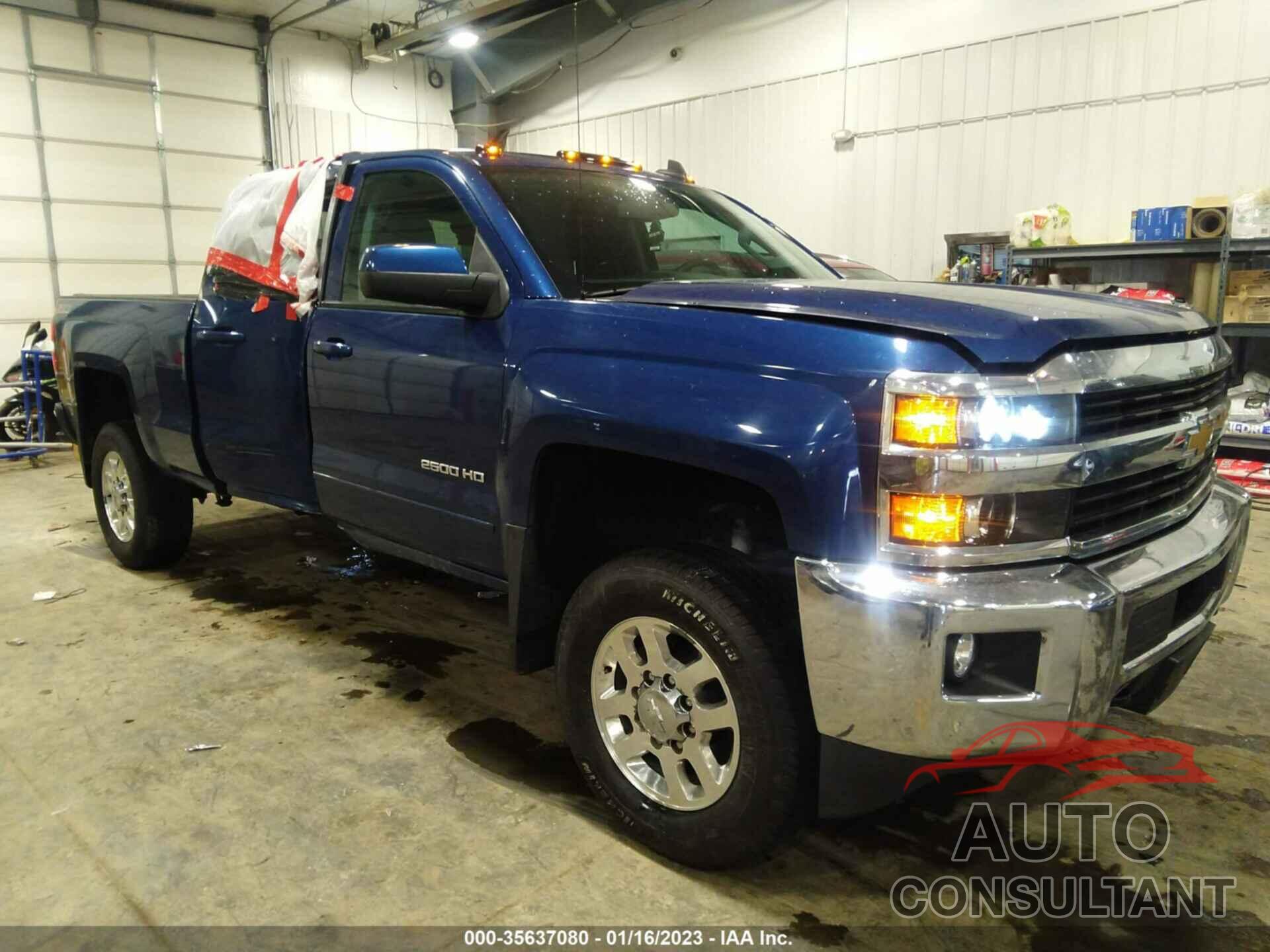 CHEVROLET SILVERADO 2500HD 2015 - 1GC1KVEG9FF640098