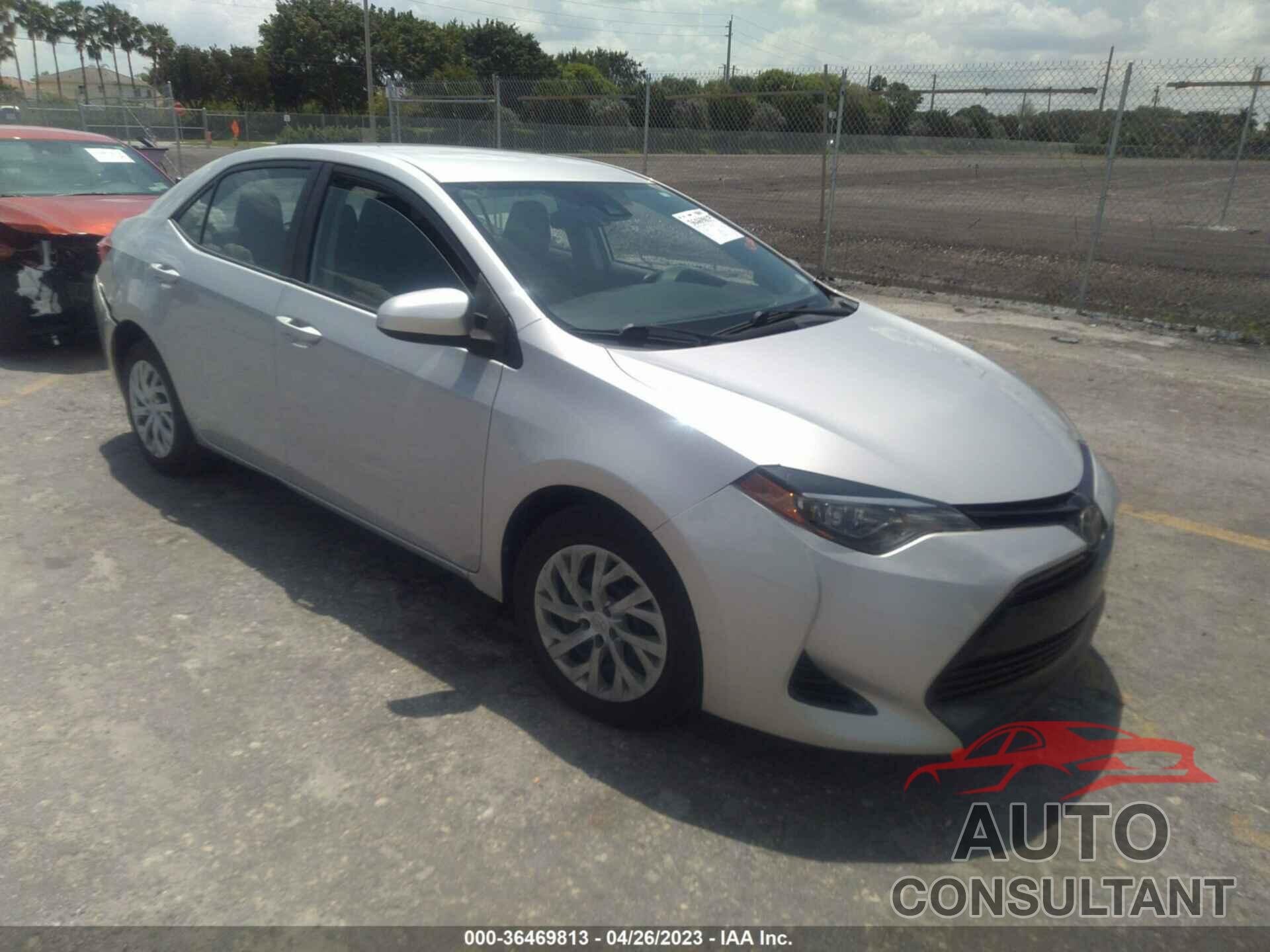 TOYOTA COROLLA 2018 - 2T1BURHE9JC034690