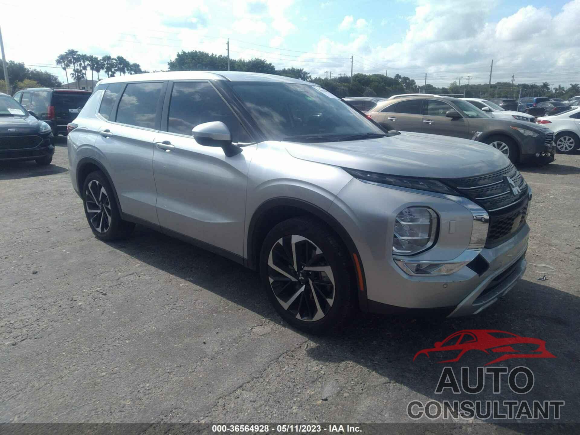 MITSUBISHI OUTLANDER 2022 - JA4J4UA86NZ063900