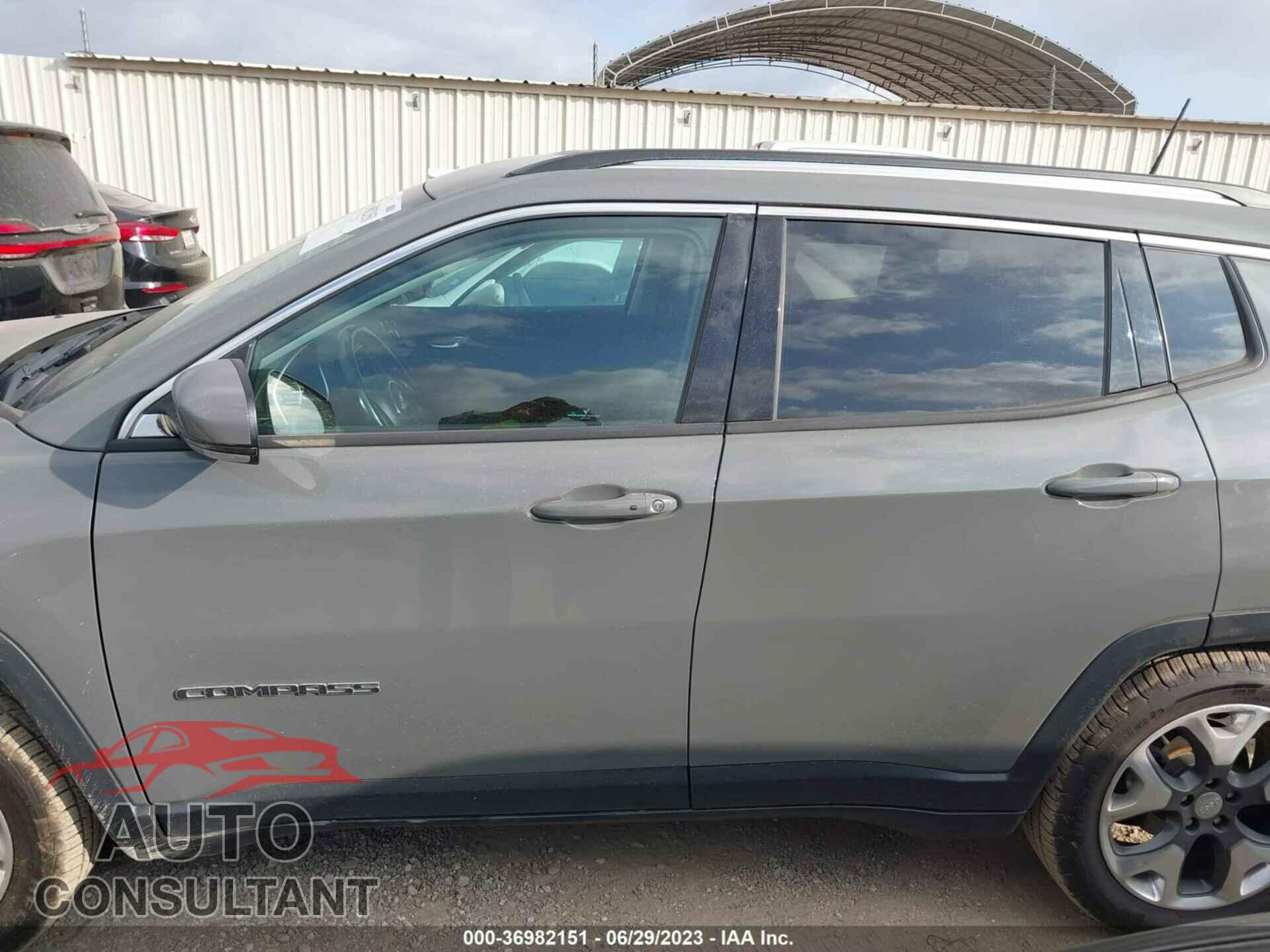 JEEP COMPASS 2020 - 3C4NJCCB8LT170857