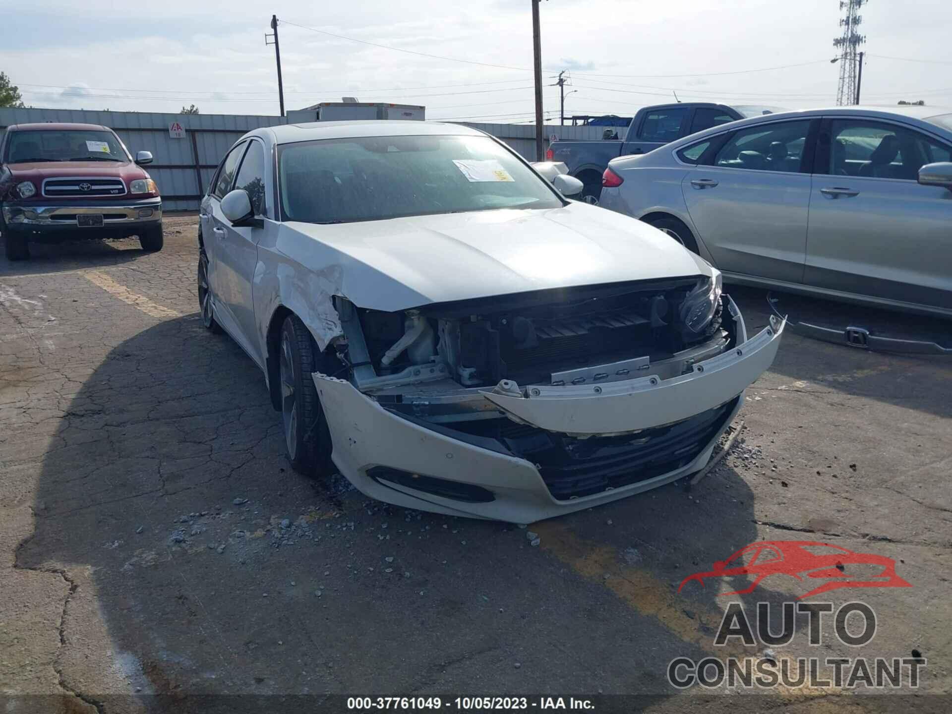 HONDA ACCORD 2018 - 1HGCV2F97JA031212