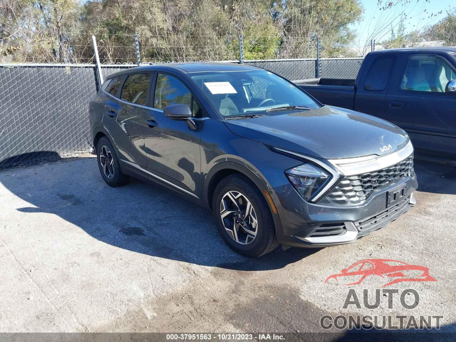 KIA SPORTAGE 2023 - KNDPU3AF1P7171624