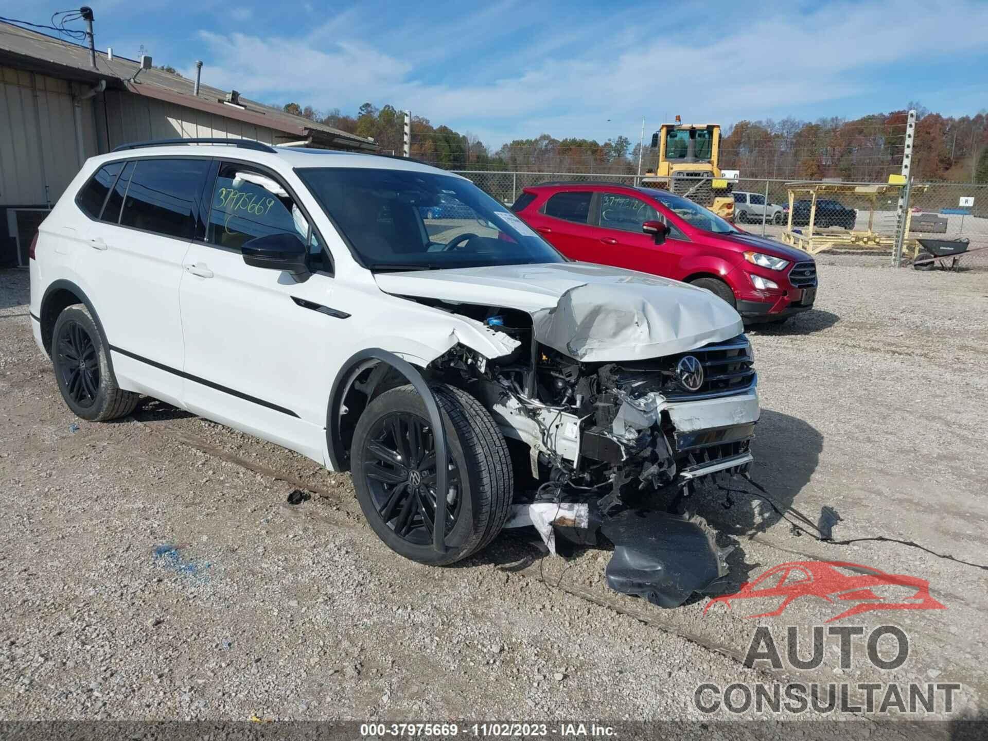 VOLKSWAGEN TIGUAN 2022 - 3VVCB7AXXNM148058