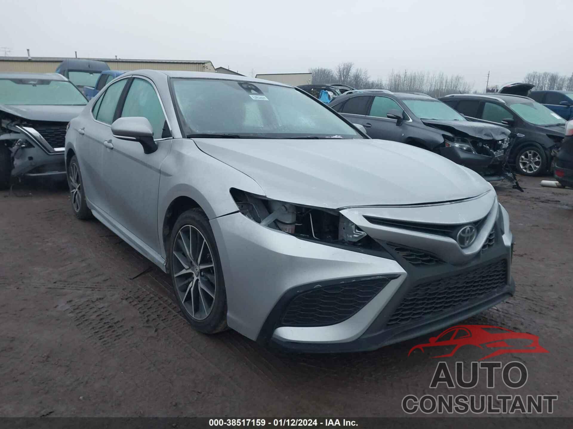 TOYOTA CAMRY 2022 - 4T1G11AK8NU669257