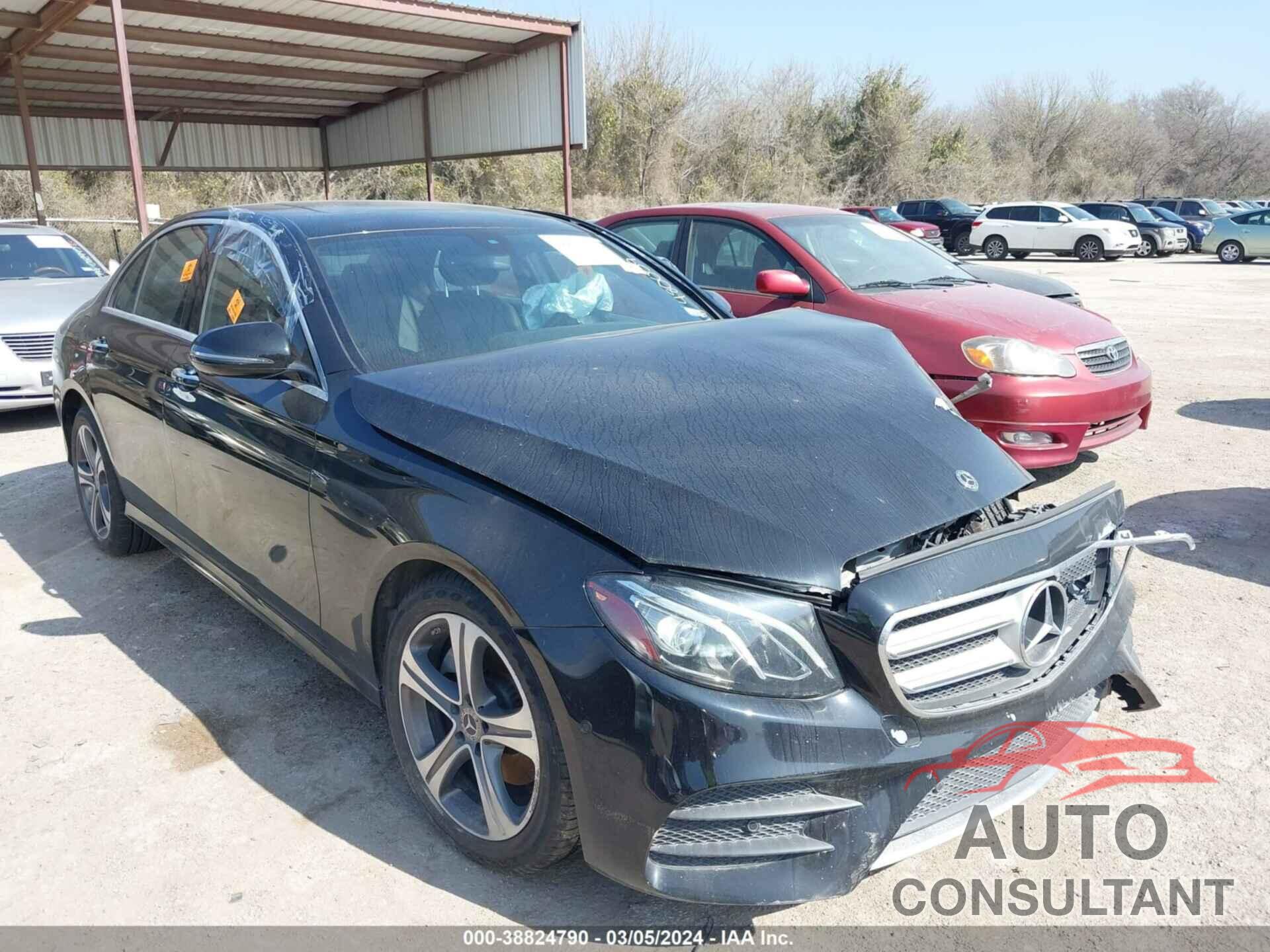 MERCEDES-BENZ E 300 2018 - WDDZF4KB1JA480059