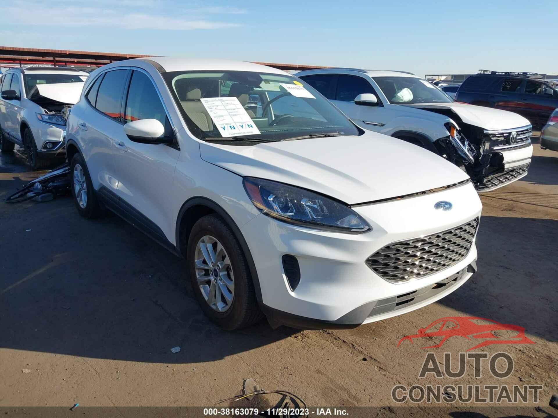 FORD ESCAPE 2021 - 1FMCU0G68MUA24617