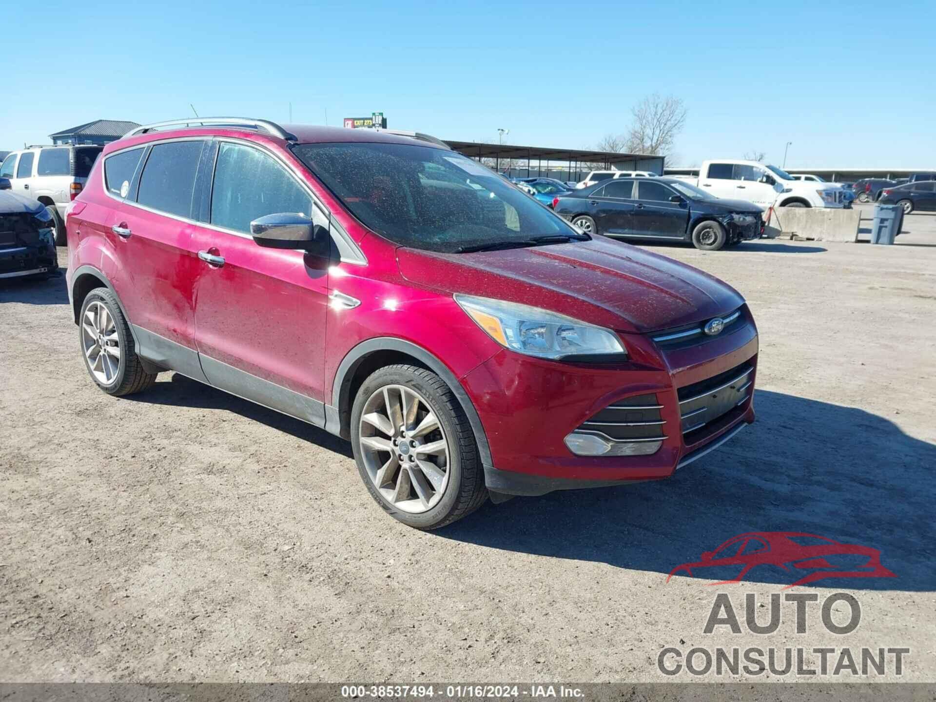 FORD ESCAPE 2016 - 1FMCU0GX8GUA84443