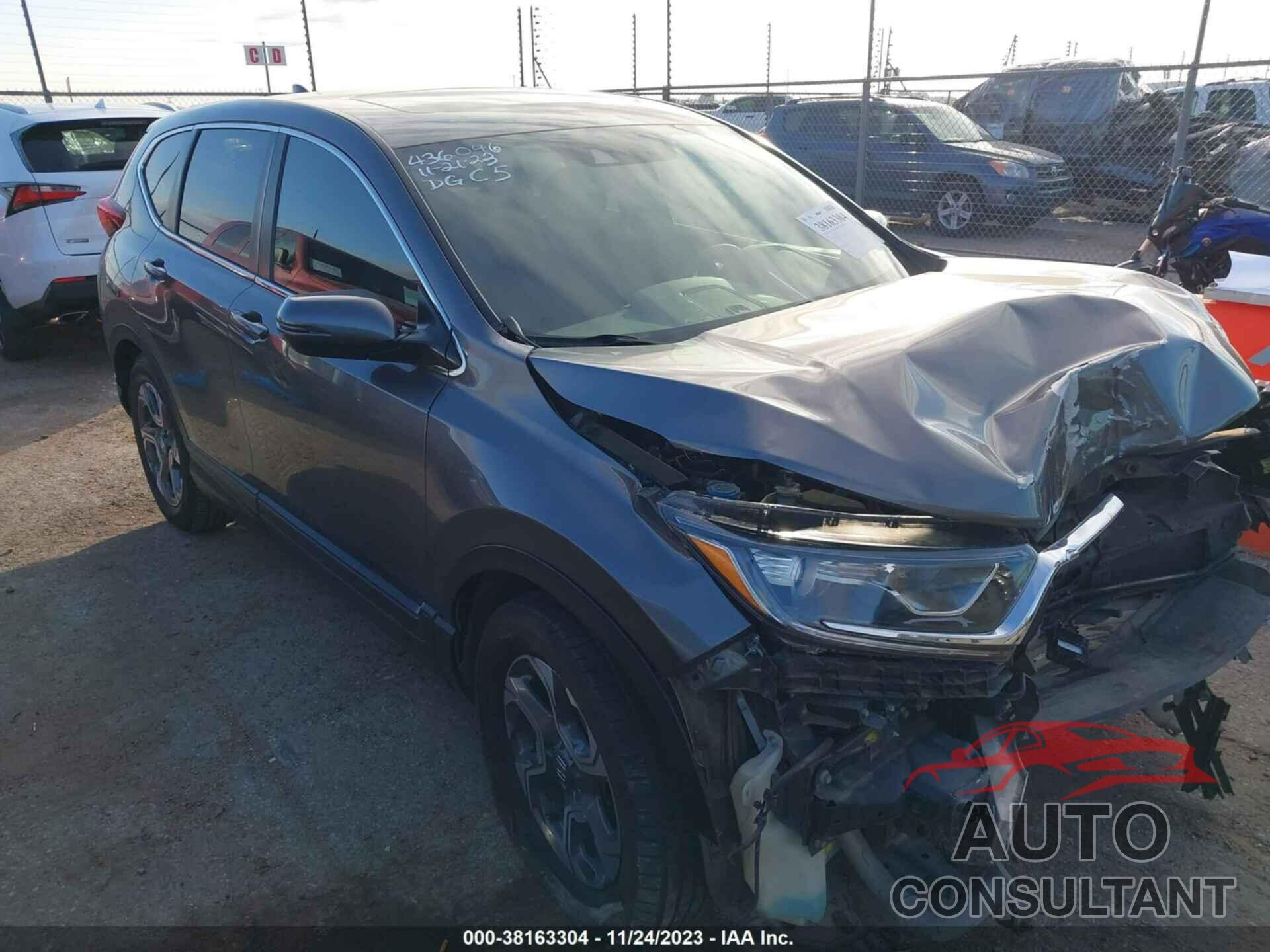 HONDA CR-V 2018 - 7FARW1H58JE012108