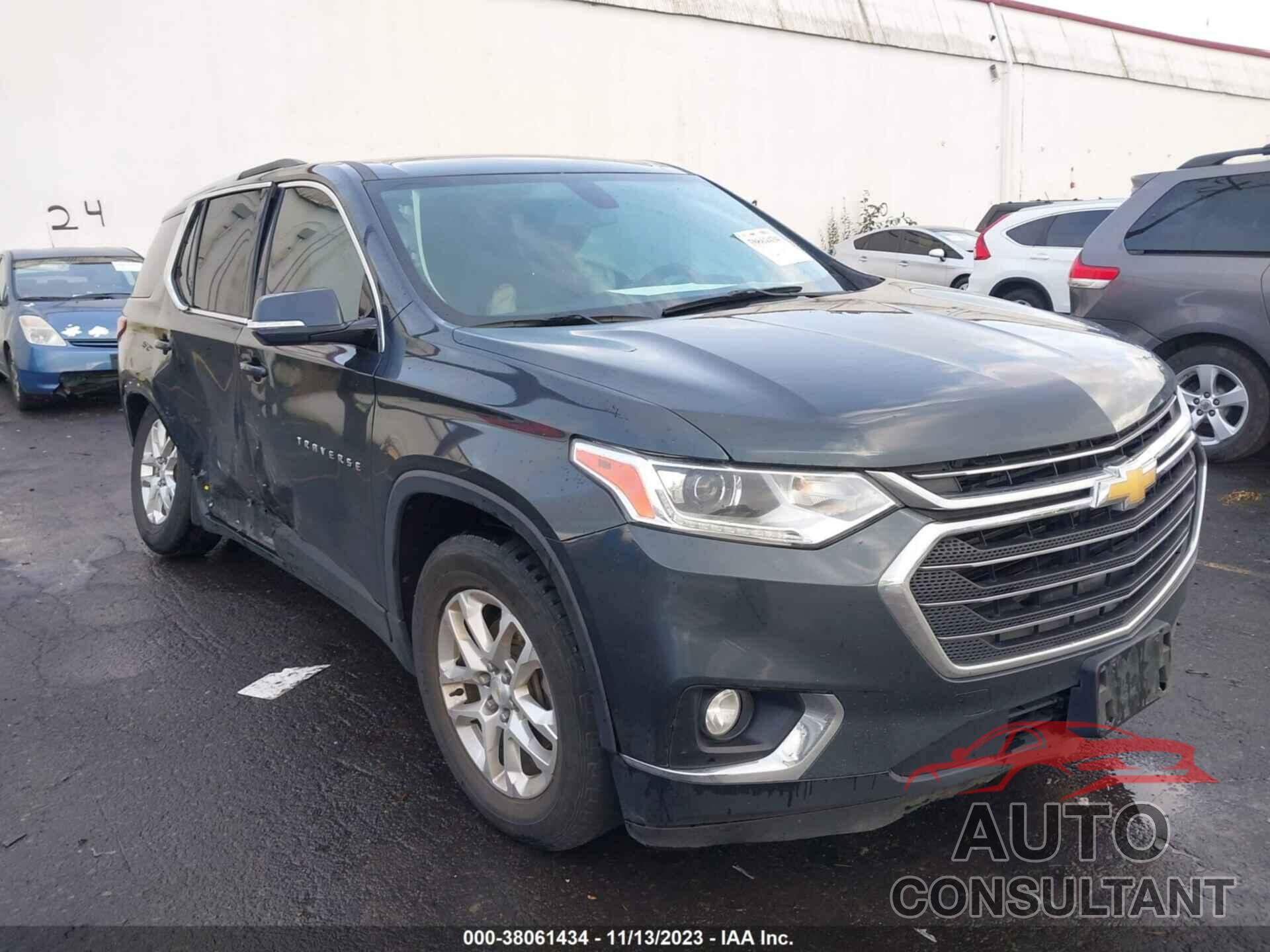 CHEVROLET TRAVERSE 2018 - 1GNERGKW5JJ195070