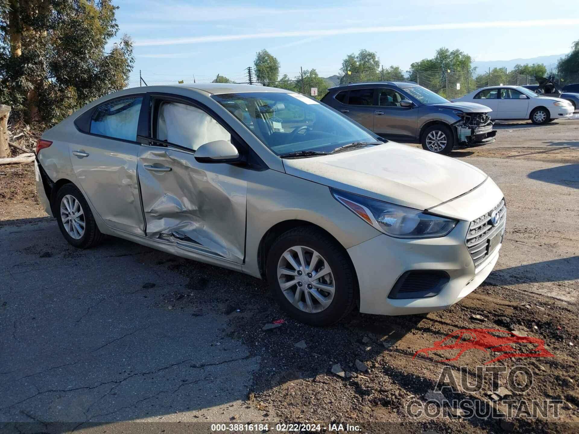 HYUNDAI ACCENT 2018 - 3KPC24A32JE032643