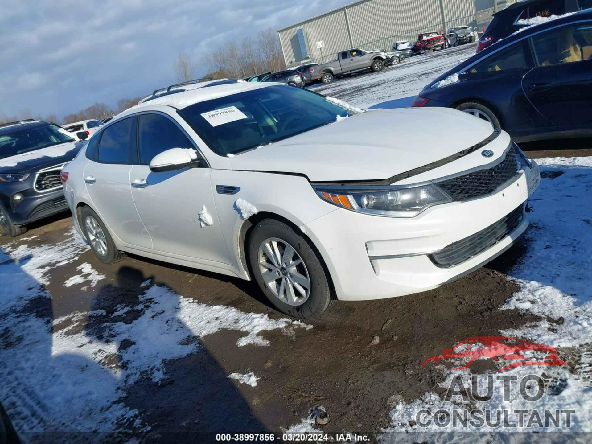 KIA OPTIMA 2018 - 5XXGT4L38JG183361