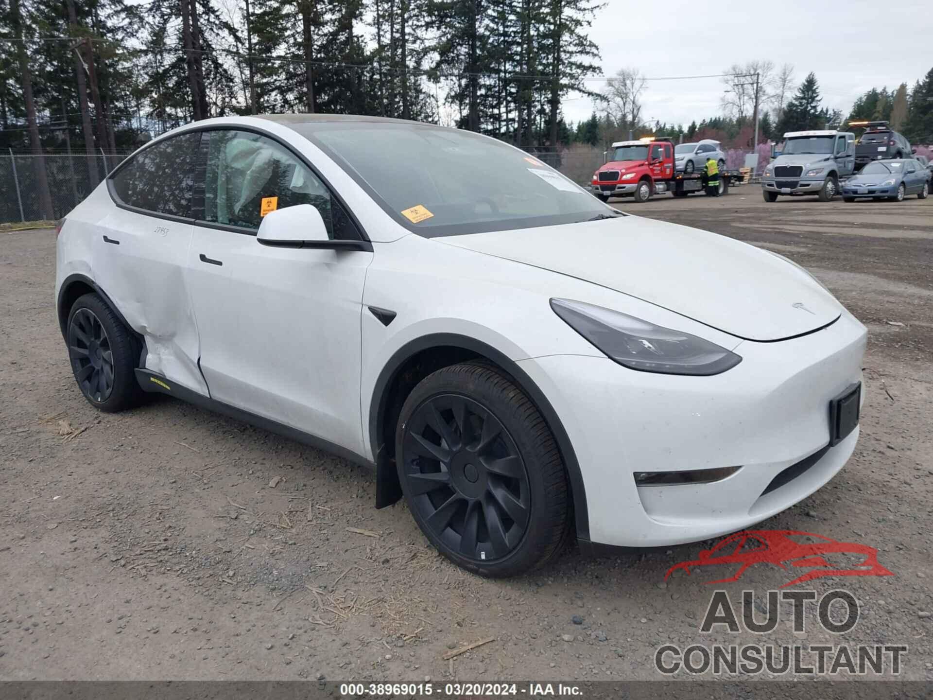 TESLA MODEL Y 2023 - 7SAYGDEE1PF676157