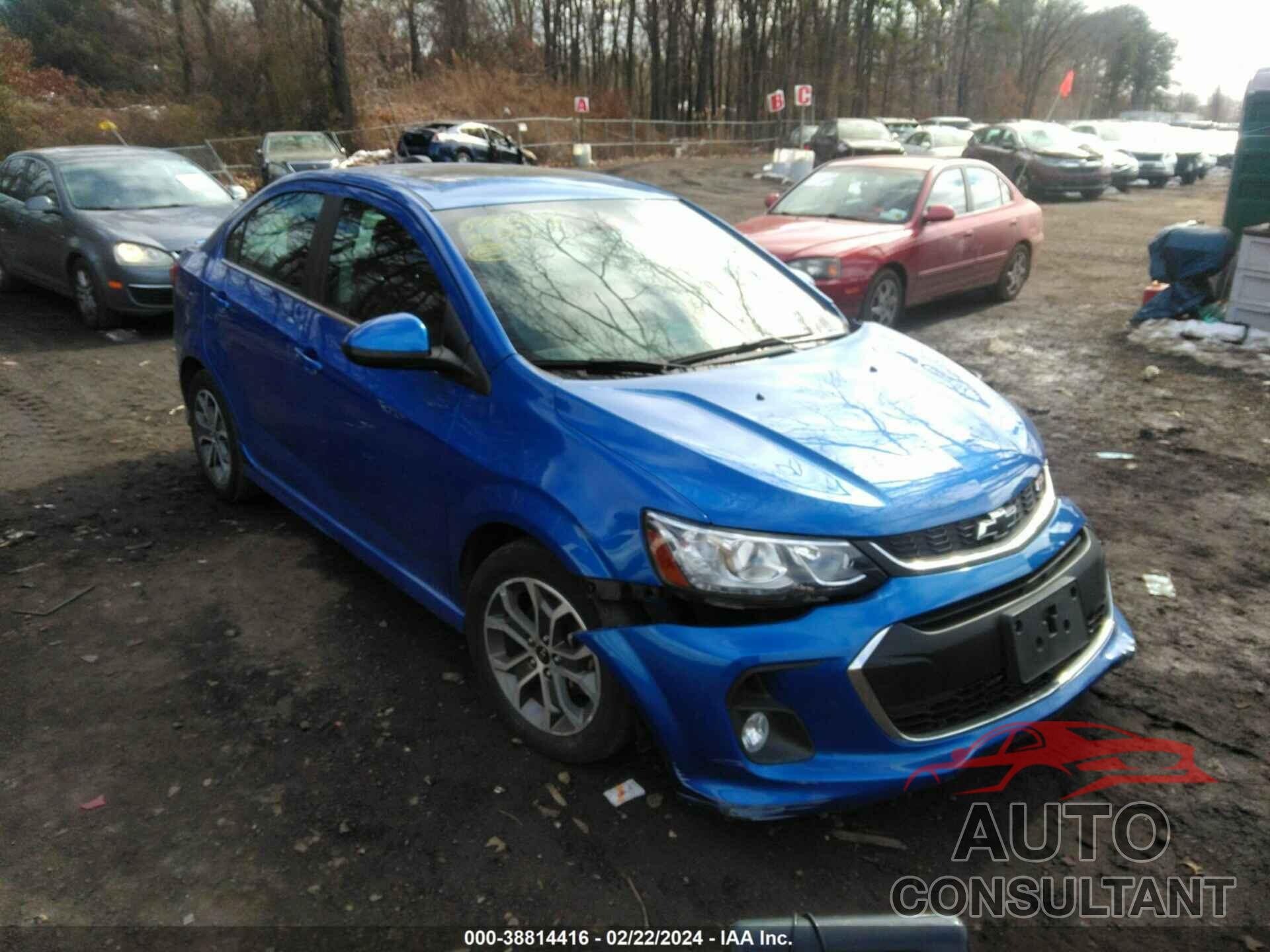 CHEVROLET SONIC 2019 - 1G1JD5SB4K4100580