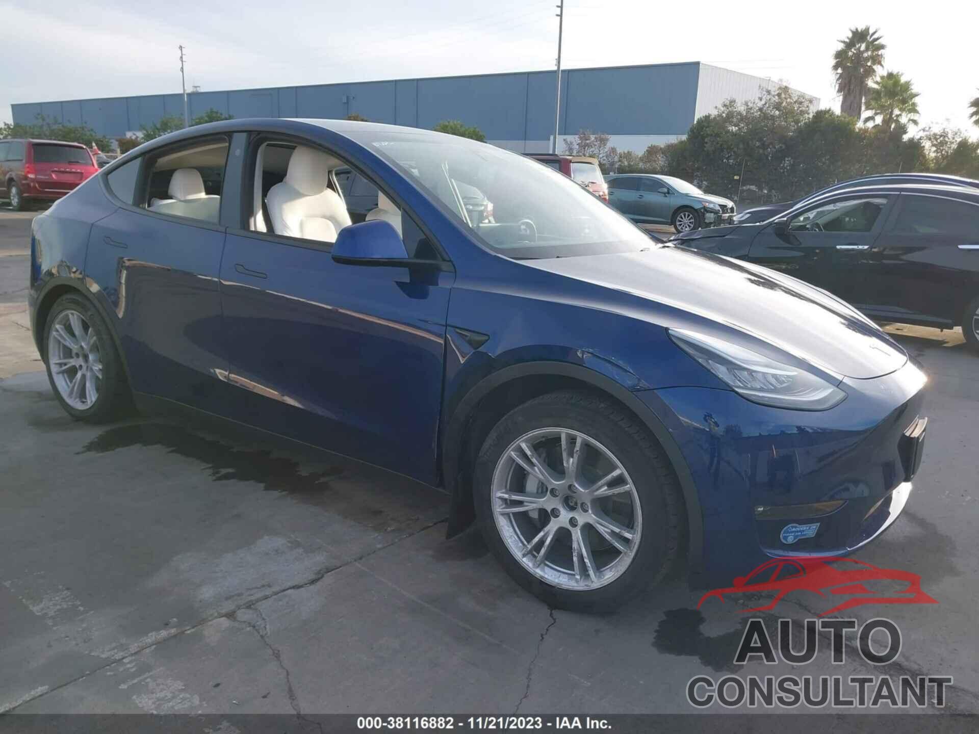 TESLA MODEL Y 2021 - 5YJYGAEE9MF212265