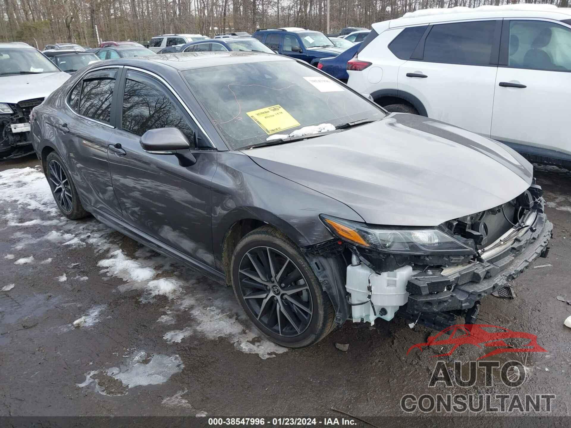 TOYOTA CAMRY 2022 - 4T1T11AK9NU037723
