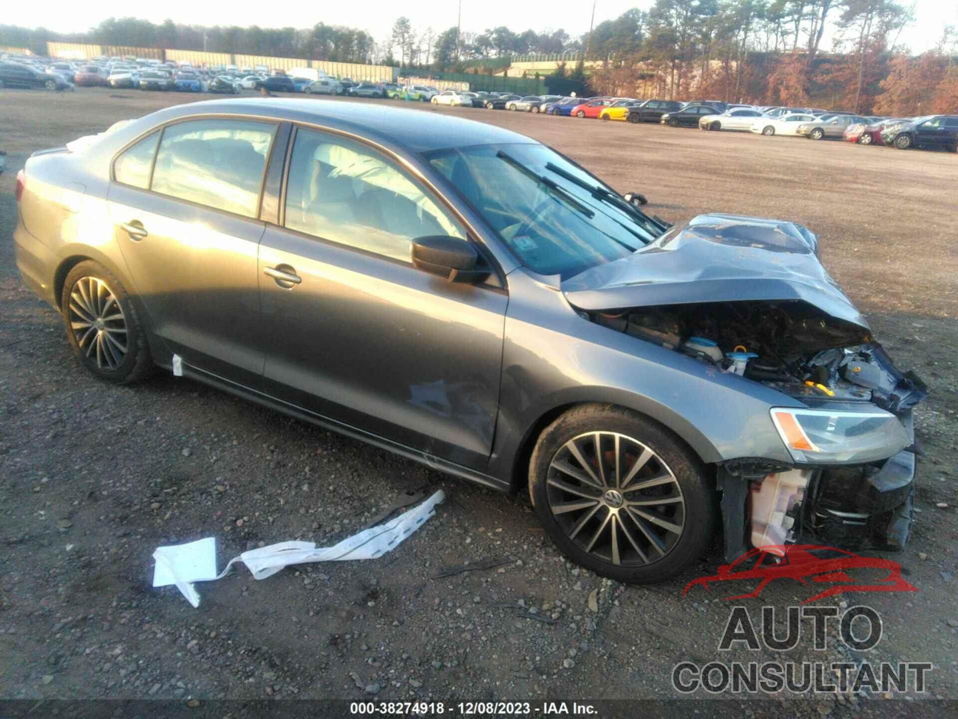 VOLKSWAGEN JETTA 2016 - 3VWD17AJ9GM271030