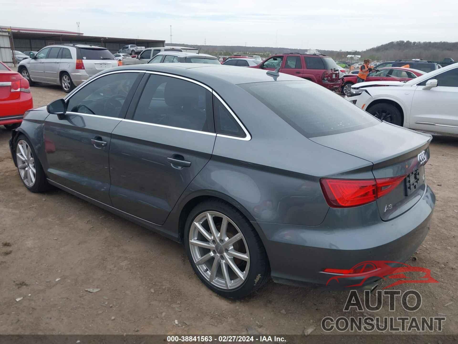 AUDI A3 2016 - WAUE8GFF9G1044454