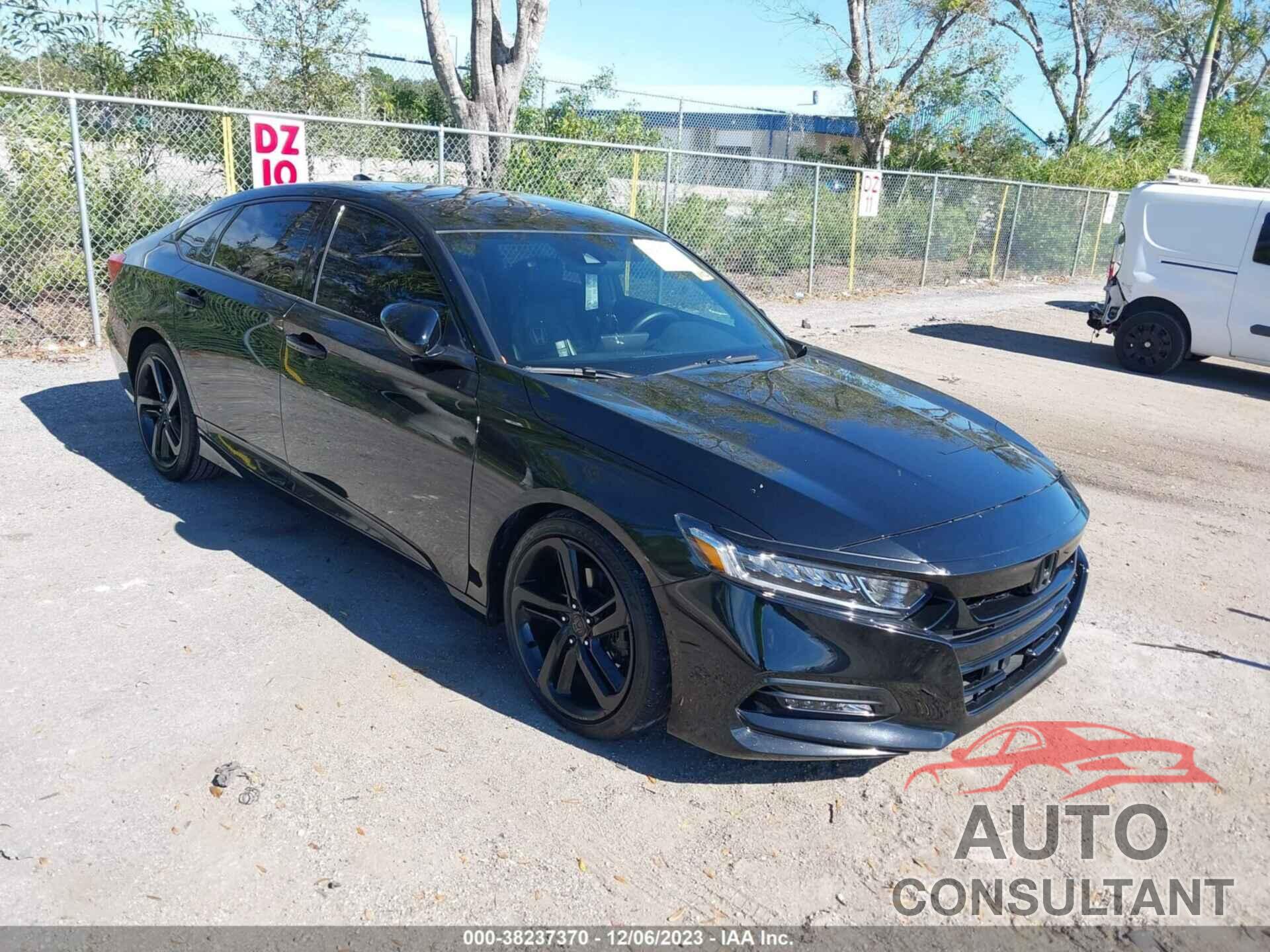 HONDA ACCORD 2018 - 1HGCV2E30JA036930