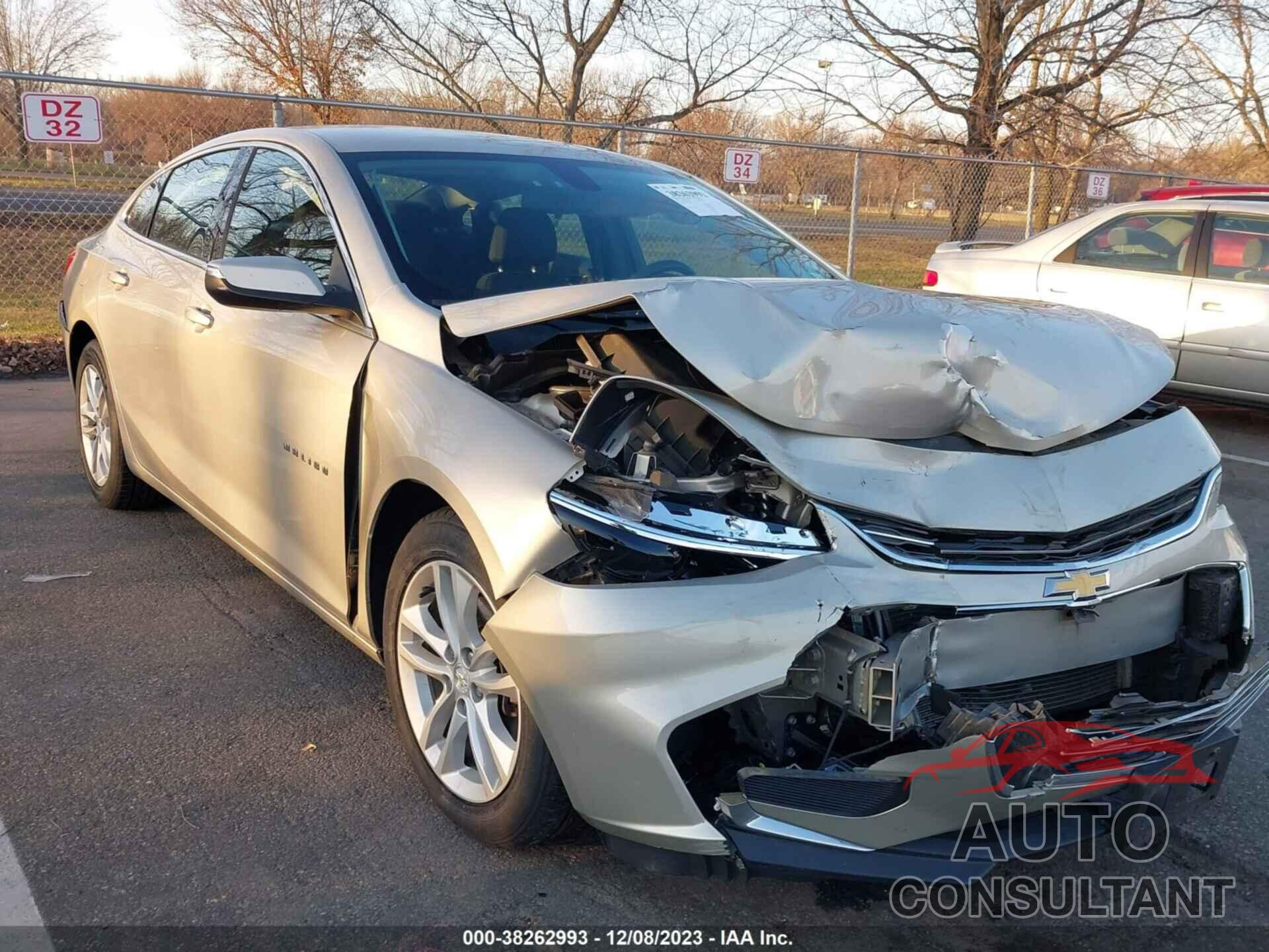 CHEVROLET MALIBU 2016 - 1G1ZE5ST7GF249795