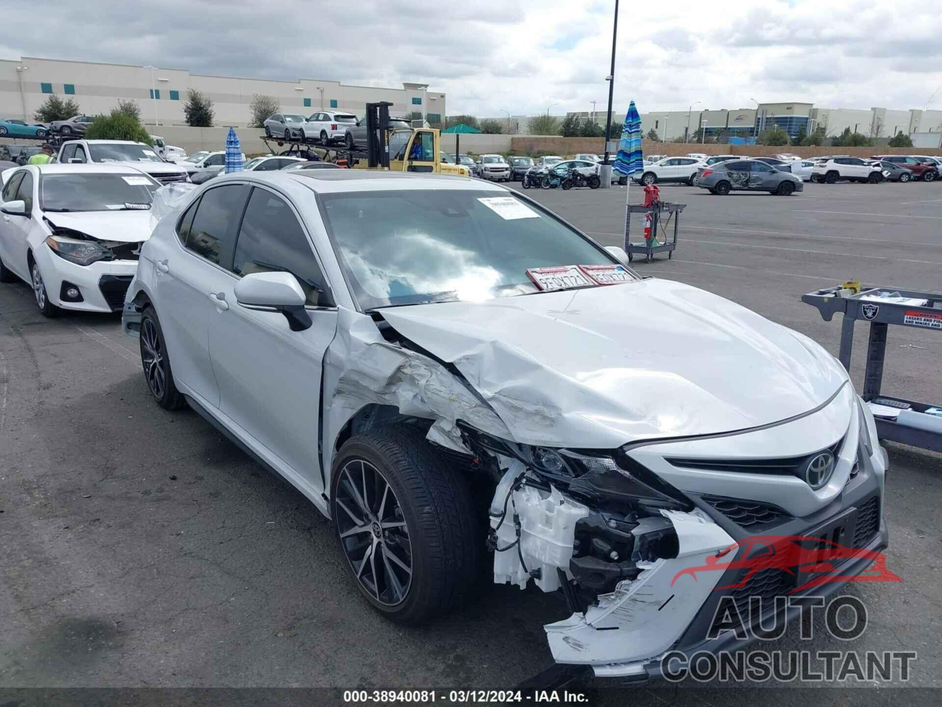 TOYOTA CAMRY 2023 - 4T1T11AK4PU143161