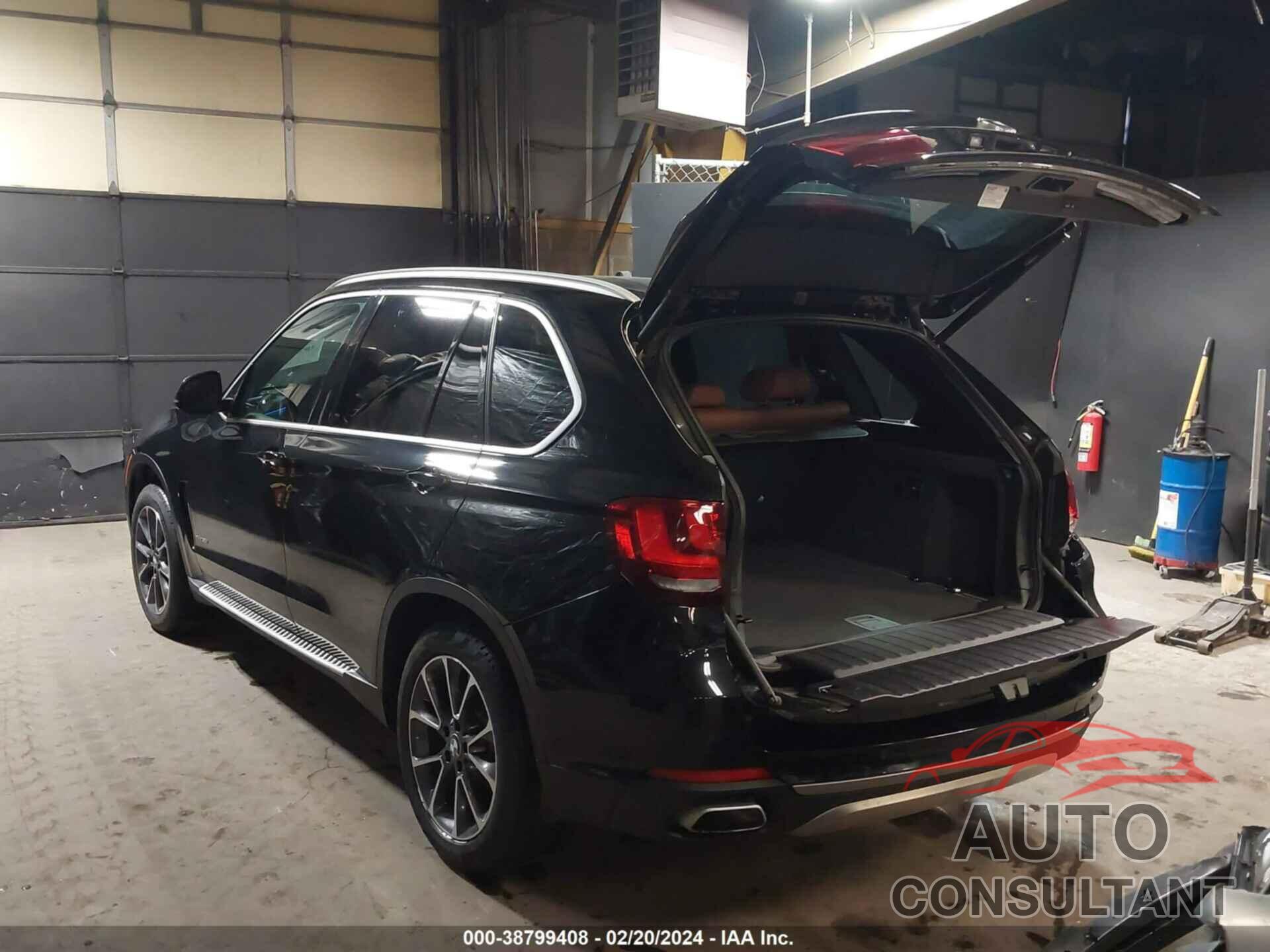 BMW X5 2018 - 5UXKR0C53JL071004