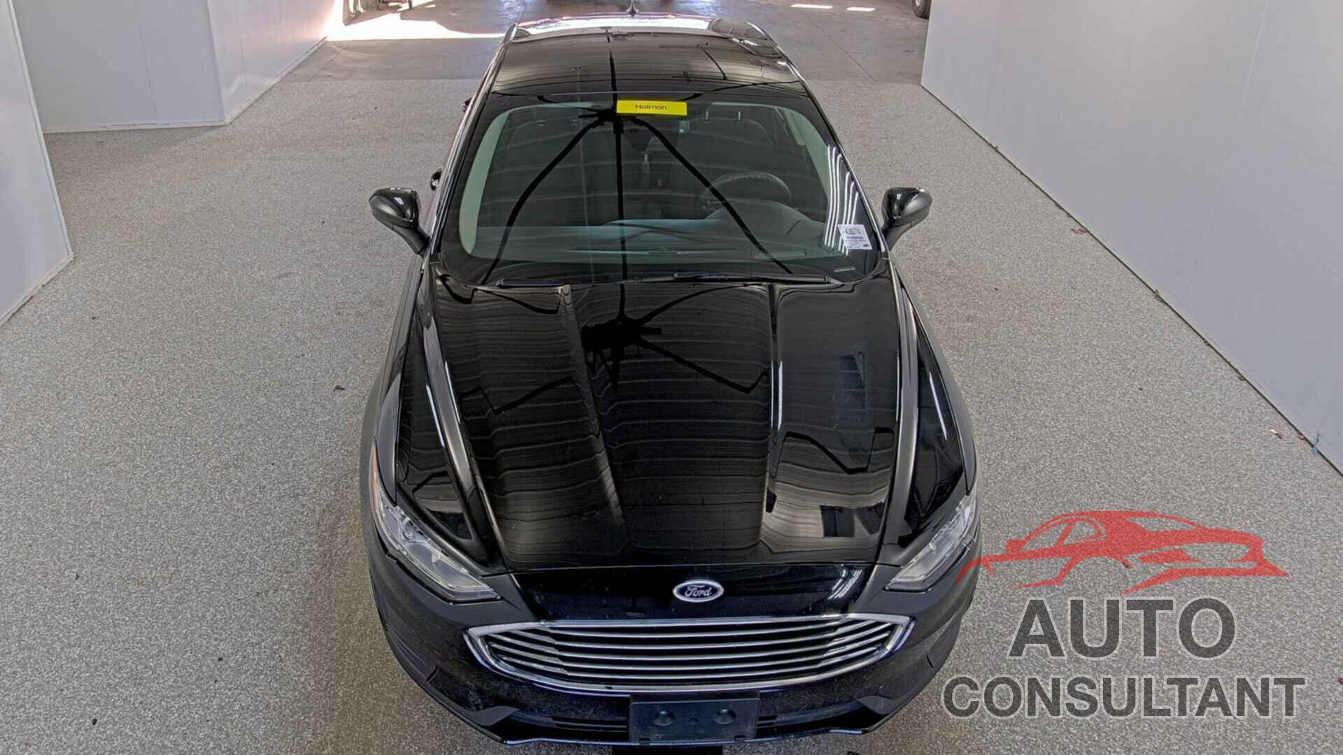 FORD FUSION 2019 - 3FA6P0T98KR239787