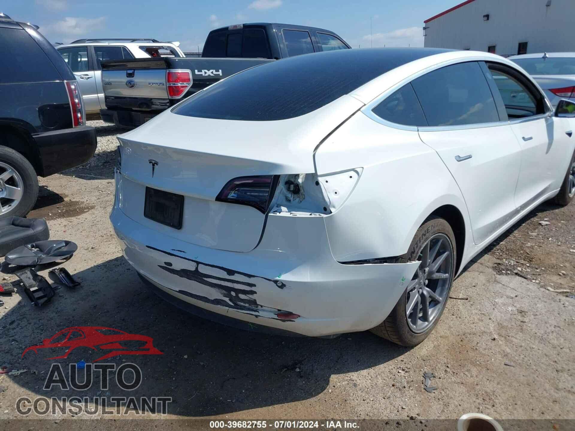 TESLA MODEL 3 2020 - 5YJ3E1EA0LF658946