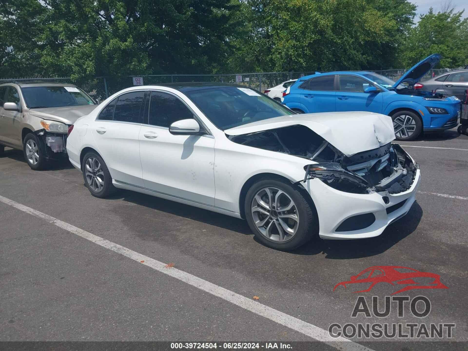 MERCEDES-BENZ C 300 2016 - 55SWF4JB1GU132081