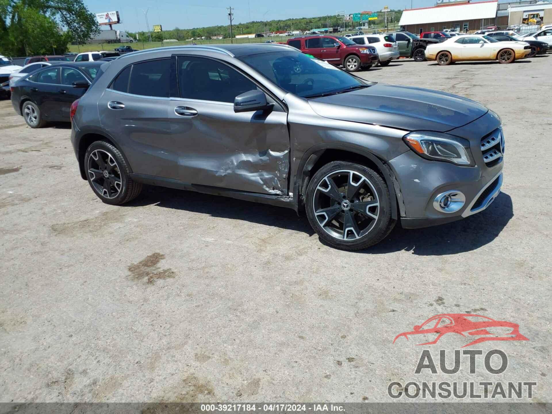 MERCEDES-BENZ GLA 250 2018 - WDCTG4GB6JJ464004
