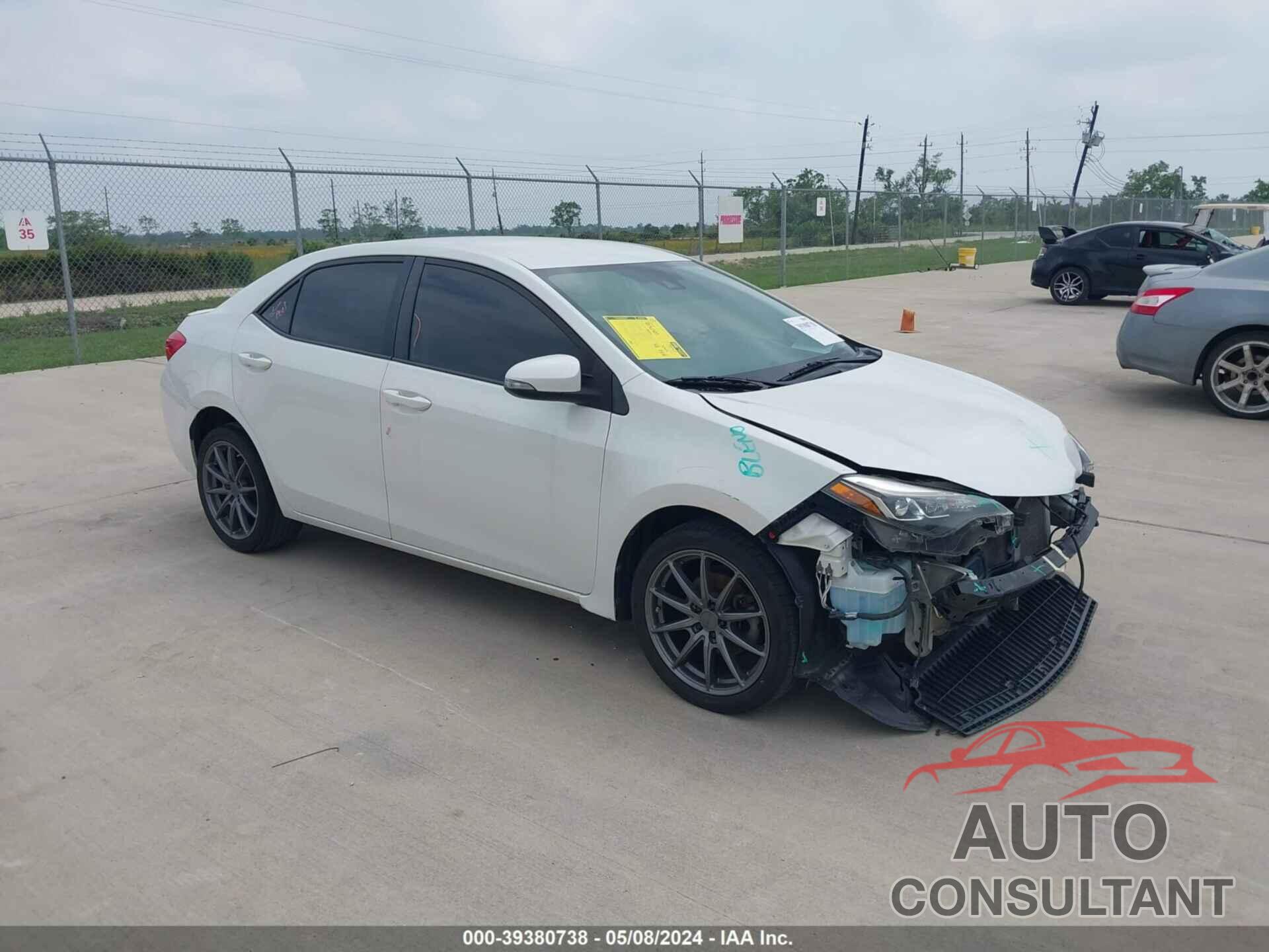 TOYOTA COROLLA 2018 - 5YFBURHE7JP848160