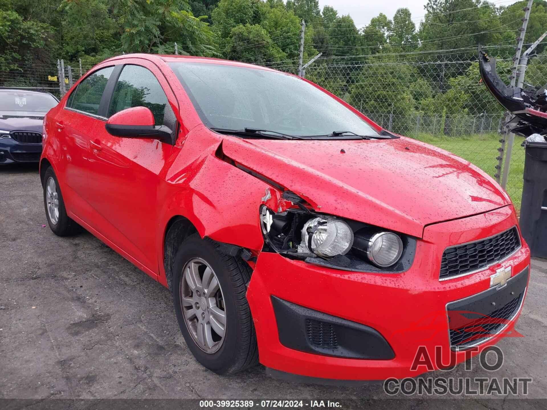 CHEVROLET SONIC 2016 - 1G1JC5SH6G4112907